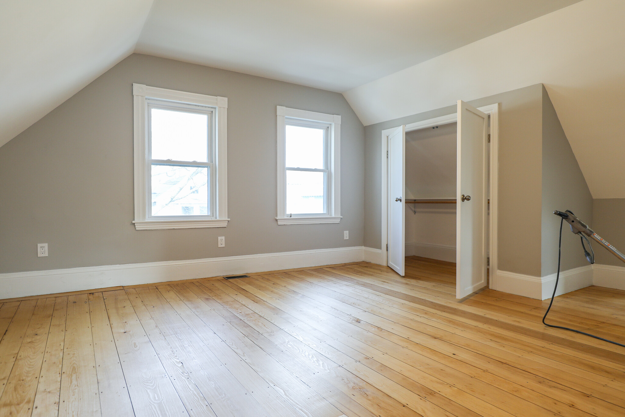 16 Glenmont Rd, Brighton