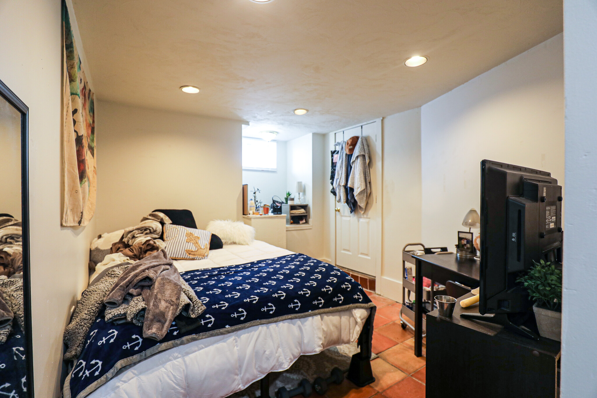 86 Linden St, Allston