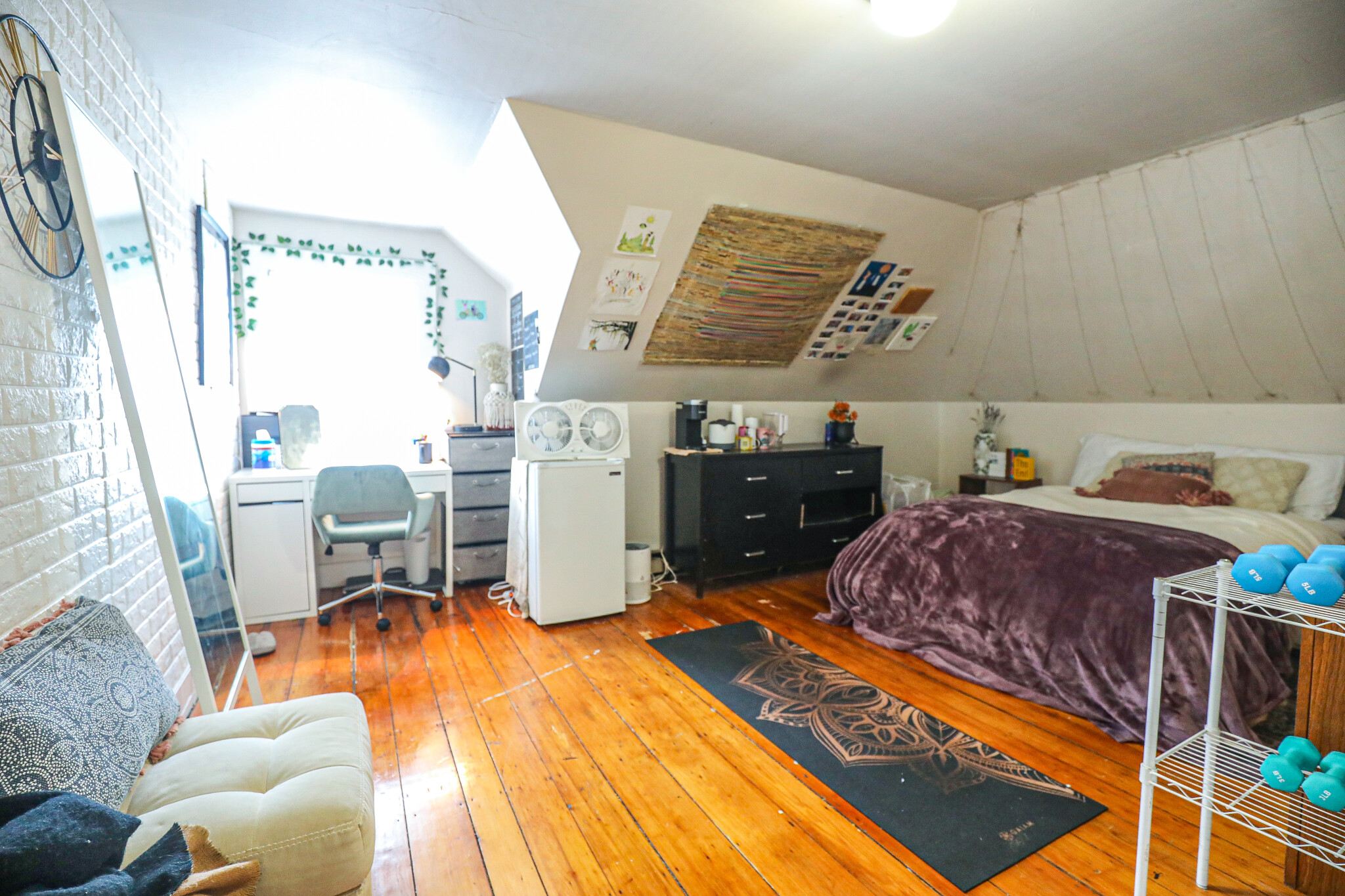 27 Pratt St, Allston