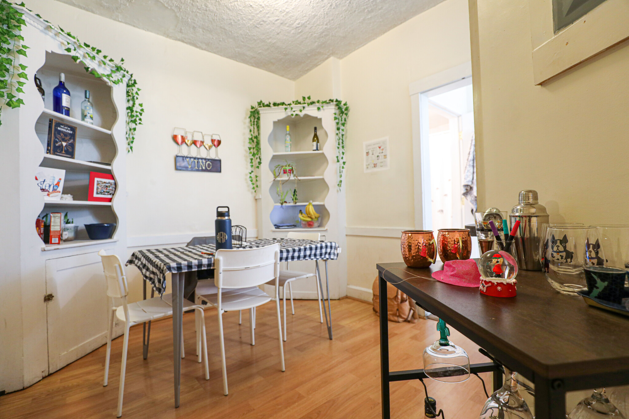 54 Egmont St, Longwood