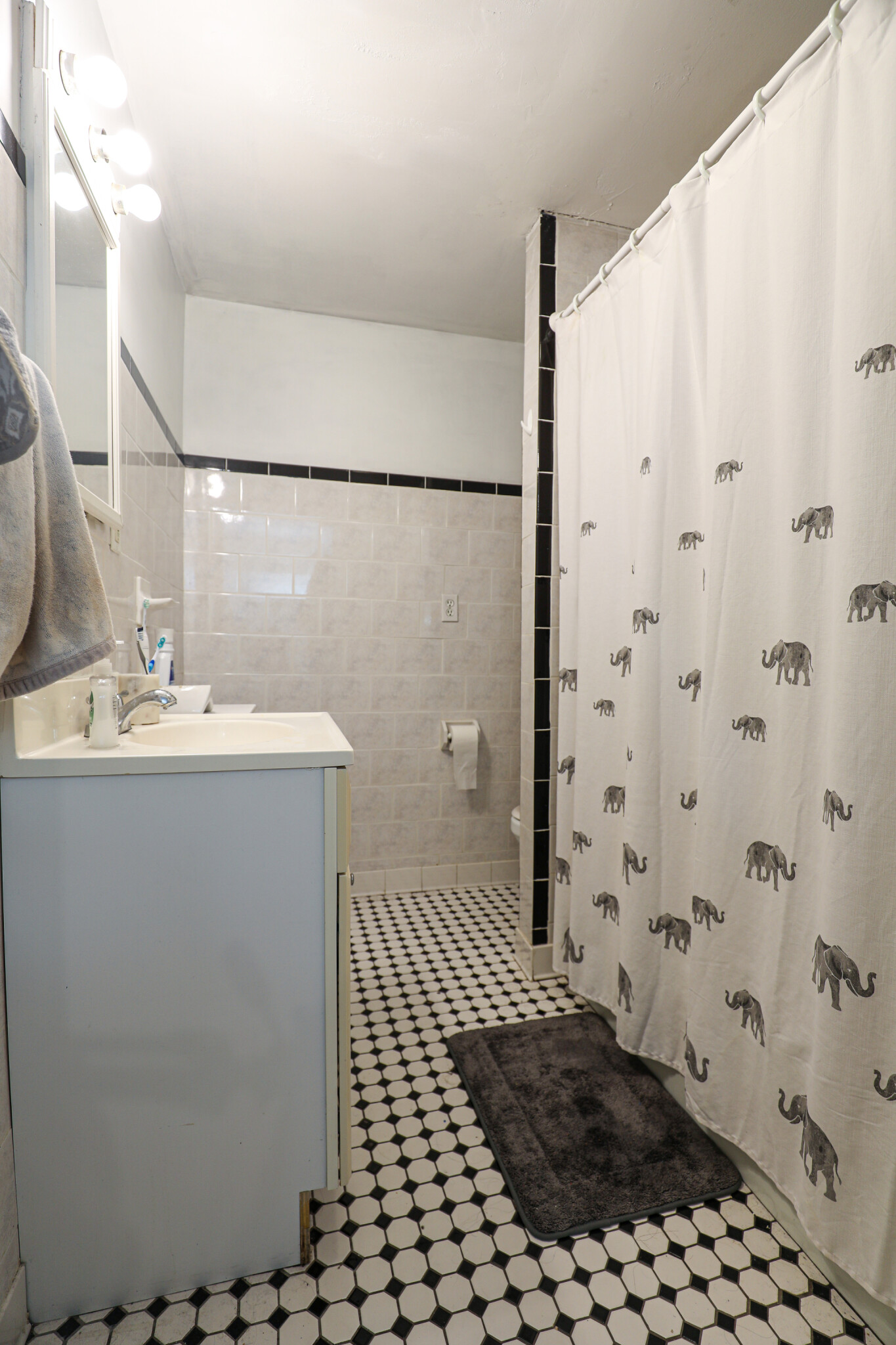 54 Egmont St, Longwood