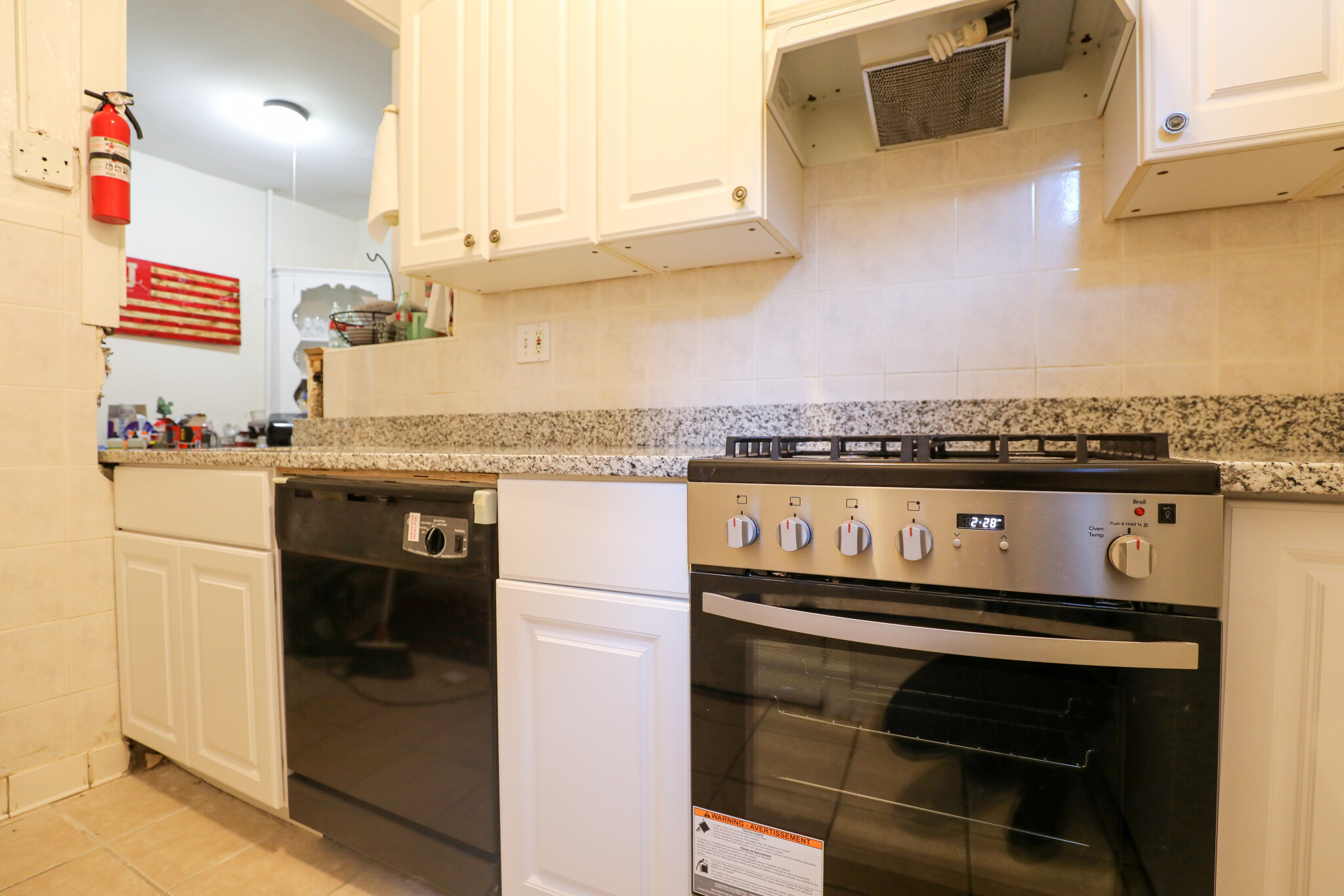 322 Saint Paul St, Longwood