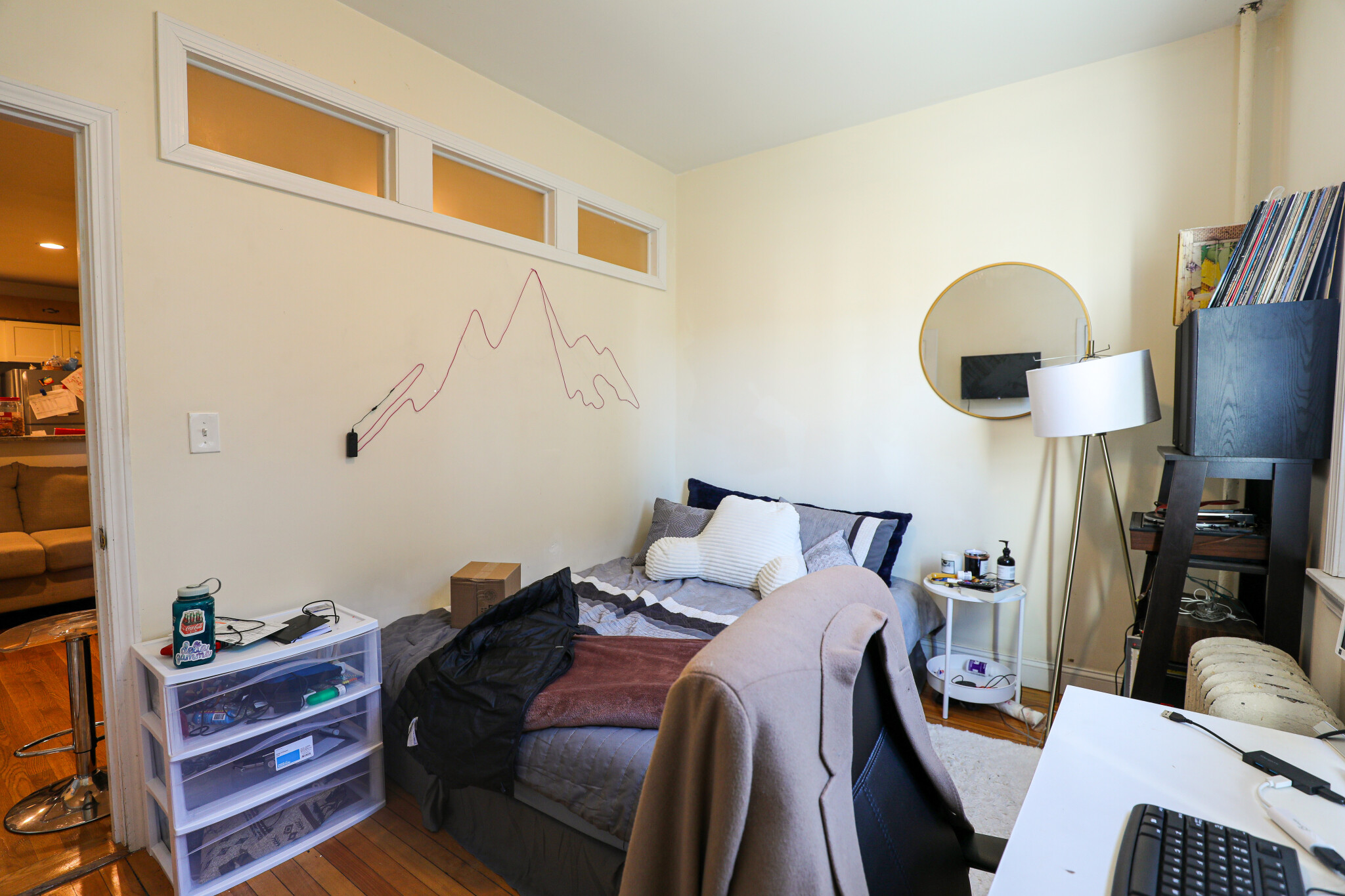 318 Saint Paul St, West End