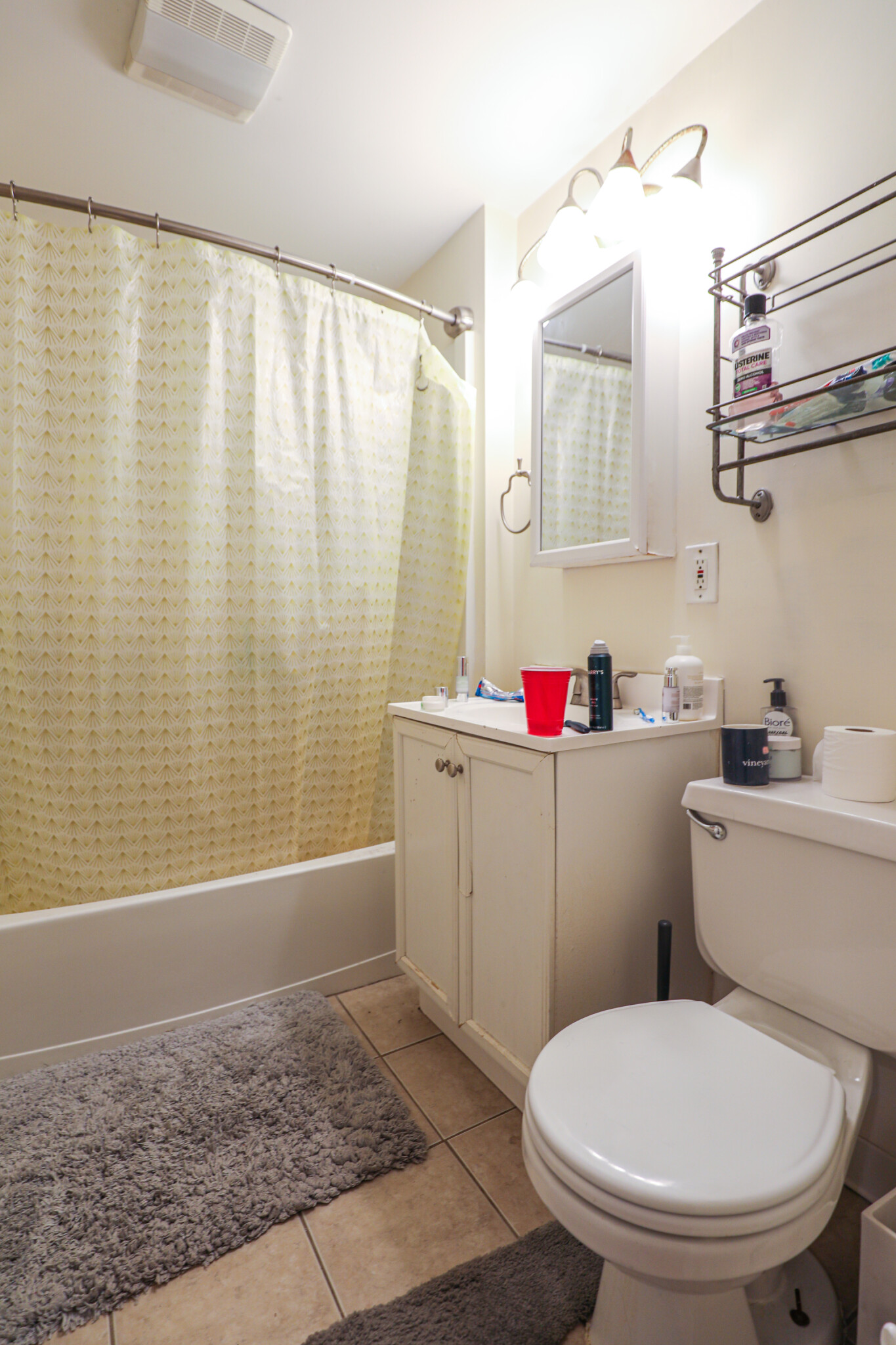 318 Saint Paul St, West End