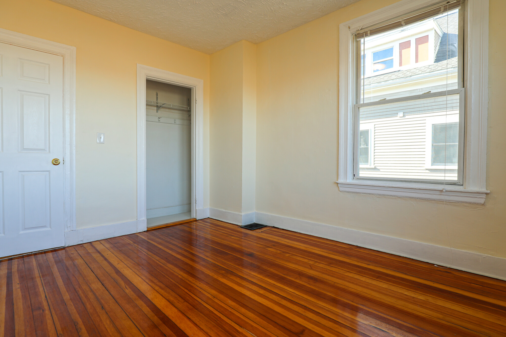 20 Wadsworth St, Allston