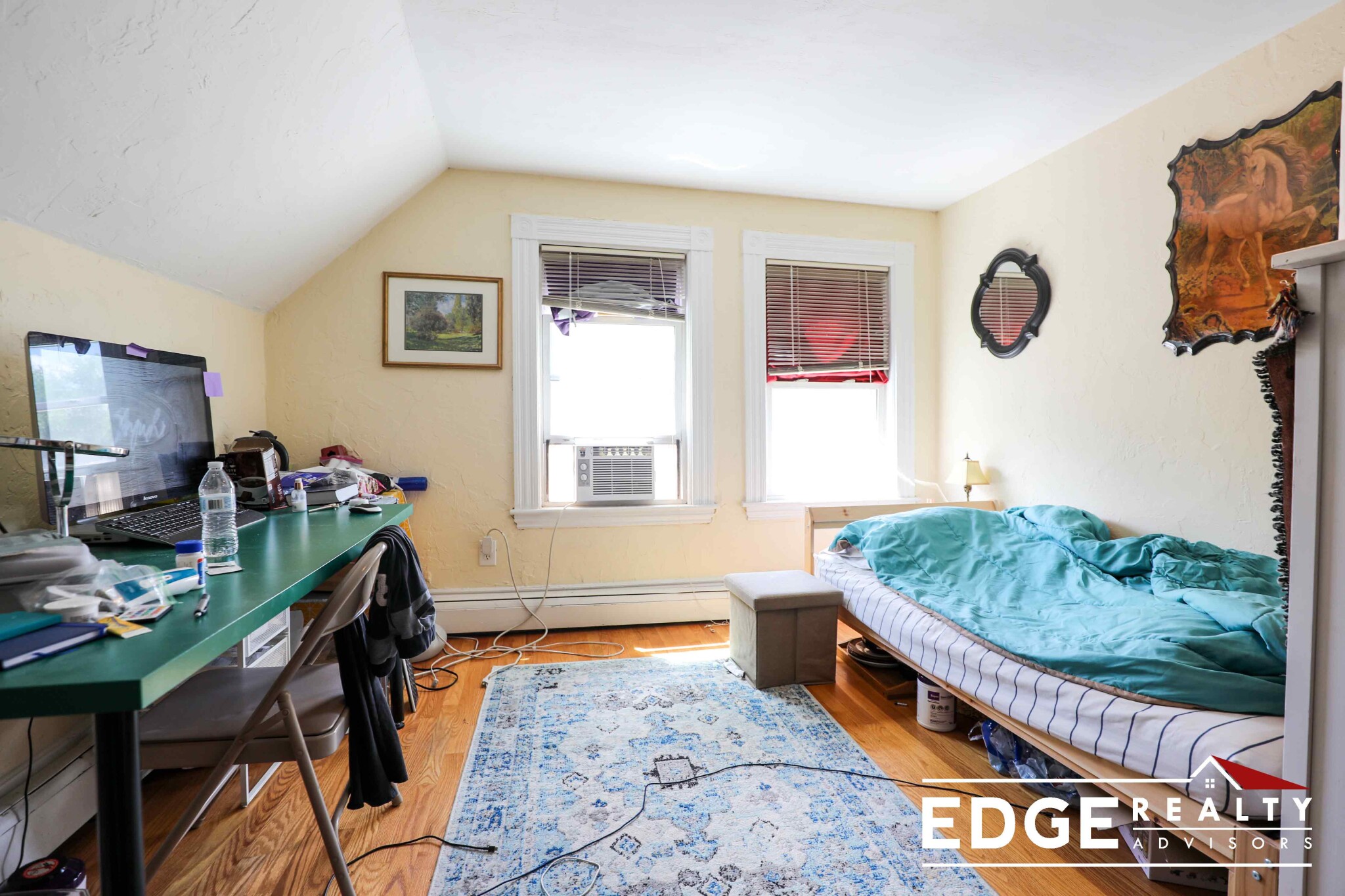 19 Falkland St, Brighton