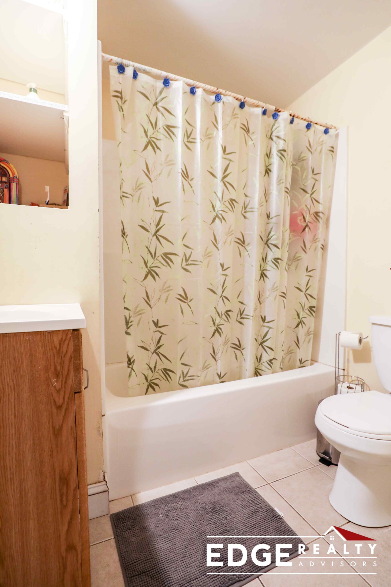 19 Falkland St, Brighton