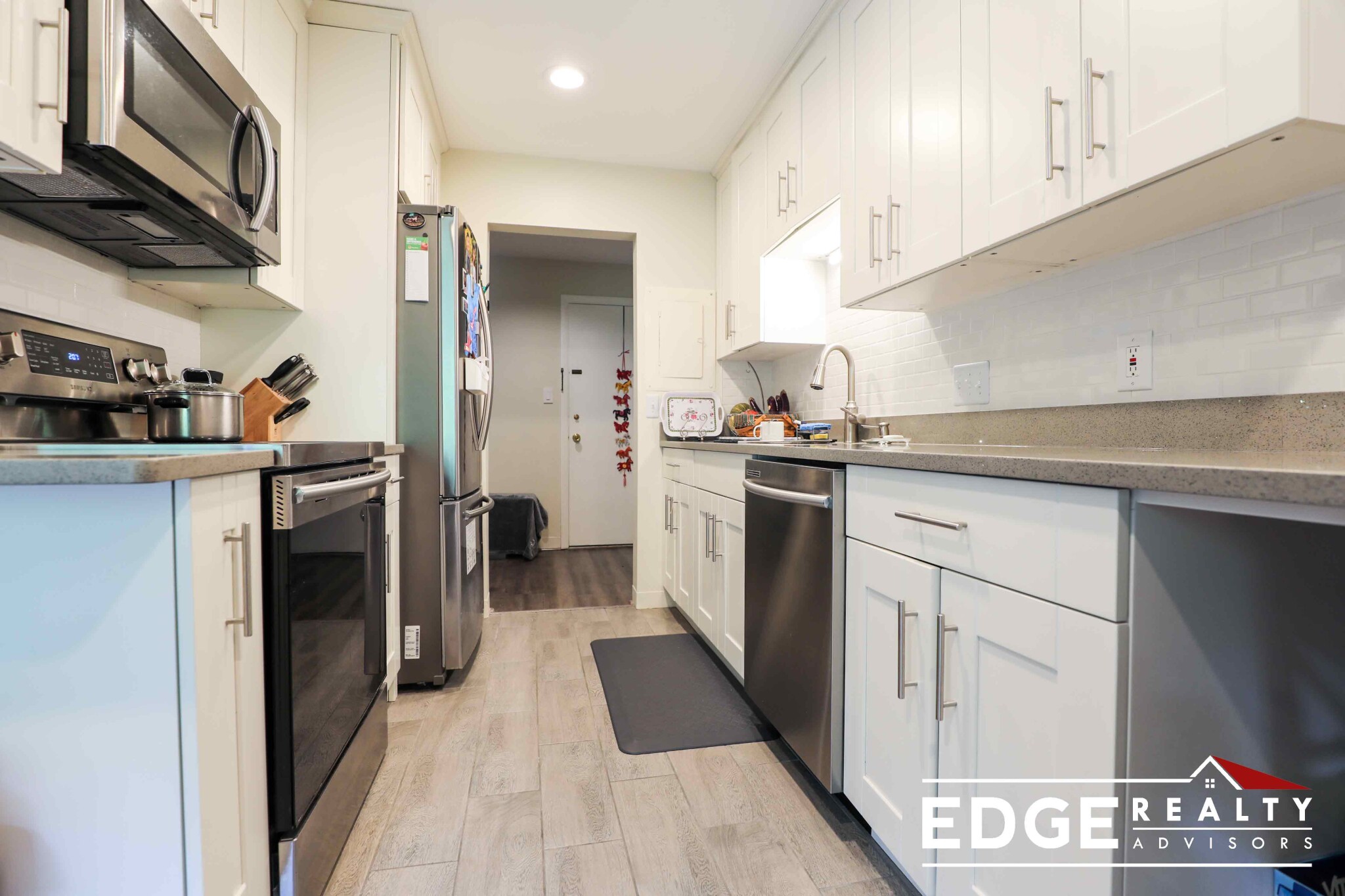 1218 Greendale Ave, Needham