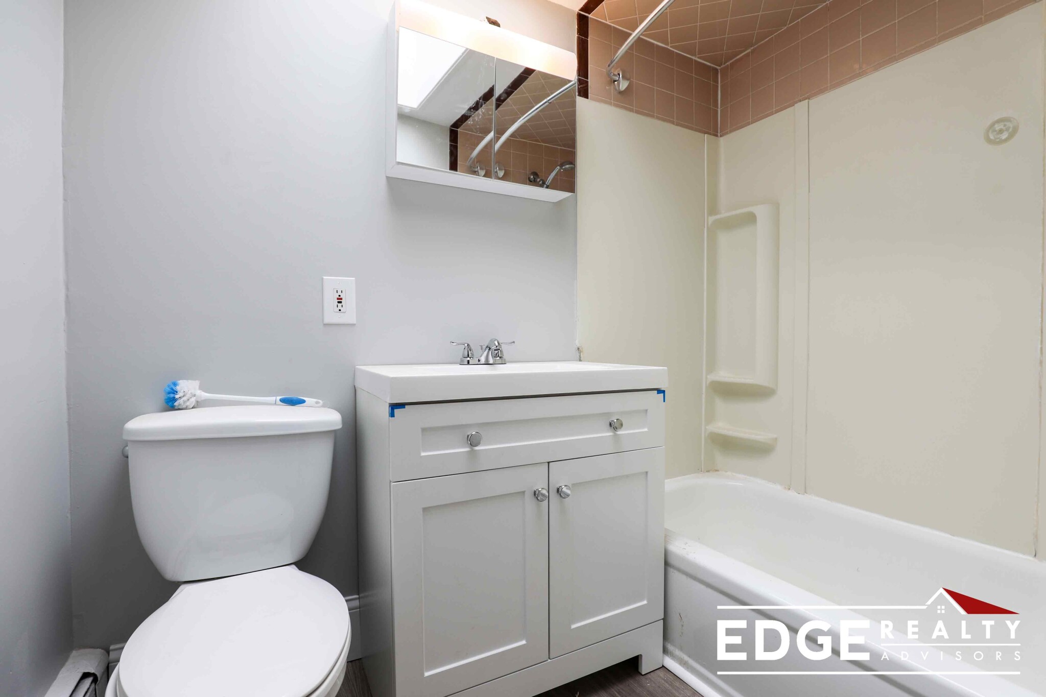 14 Swetts Ct, Watertown