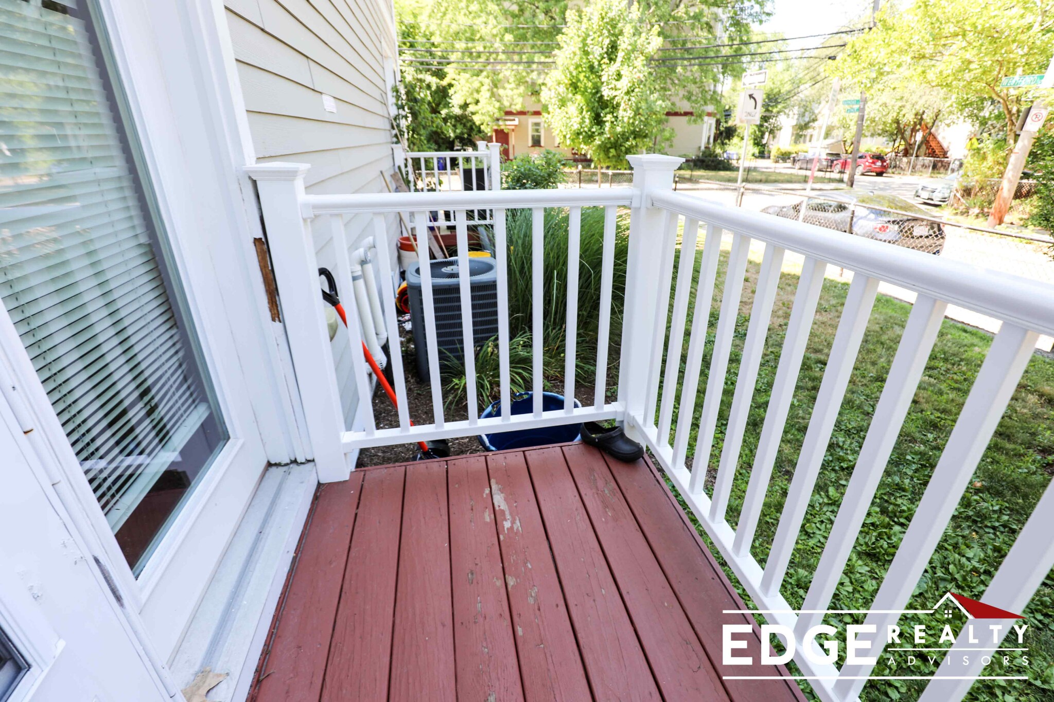 34 Raymond St, Allston