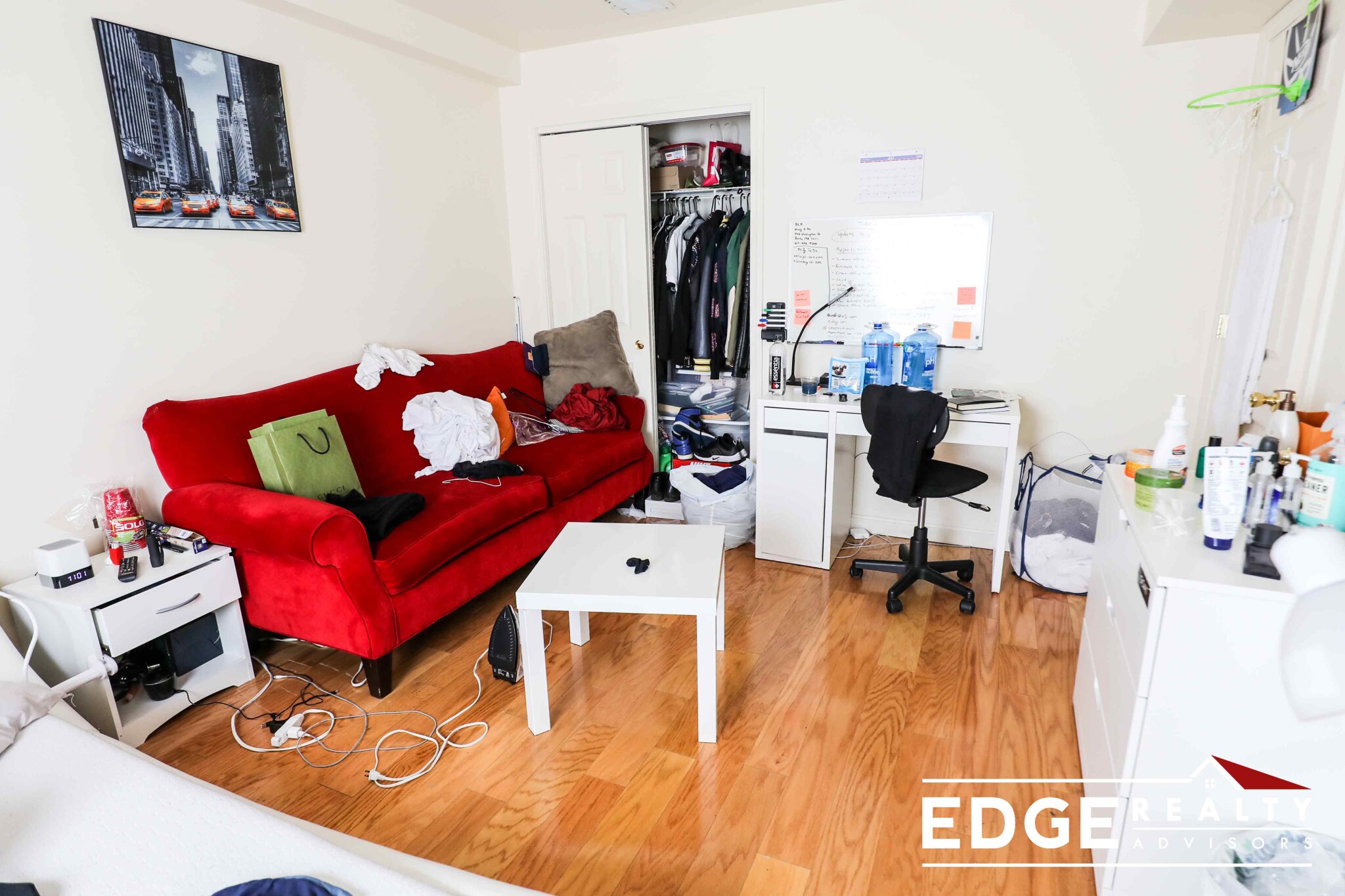 34 Raymond St, Allston