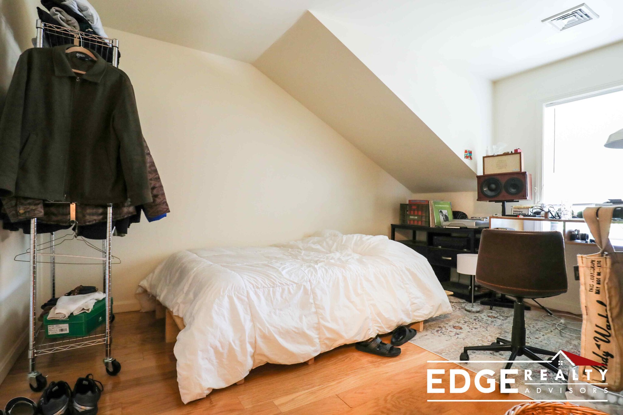 34 Raymond St, Allston