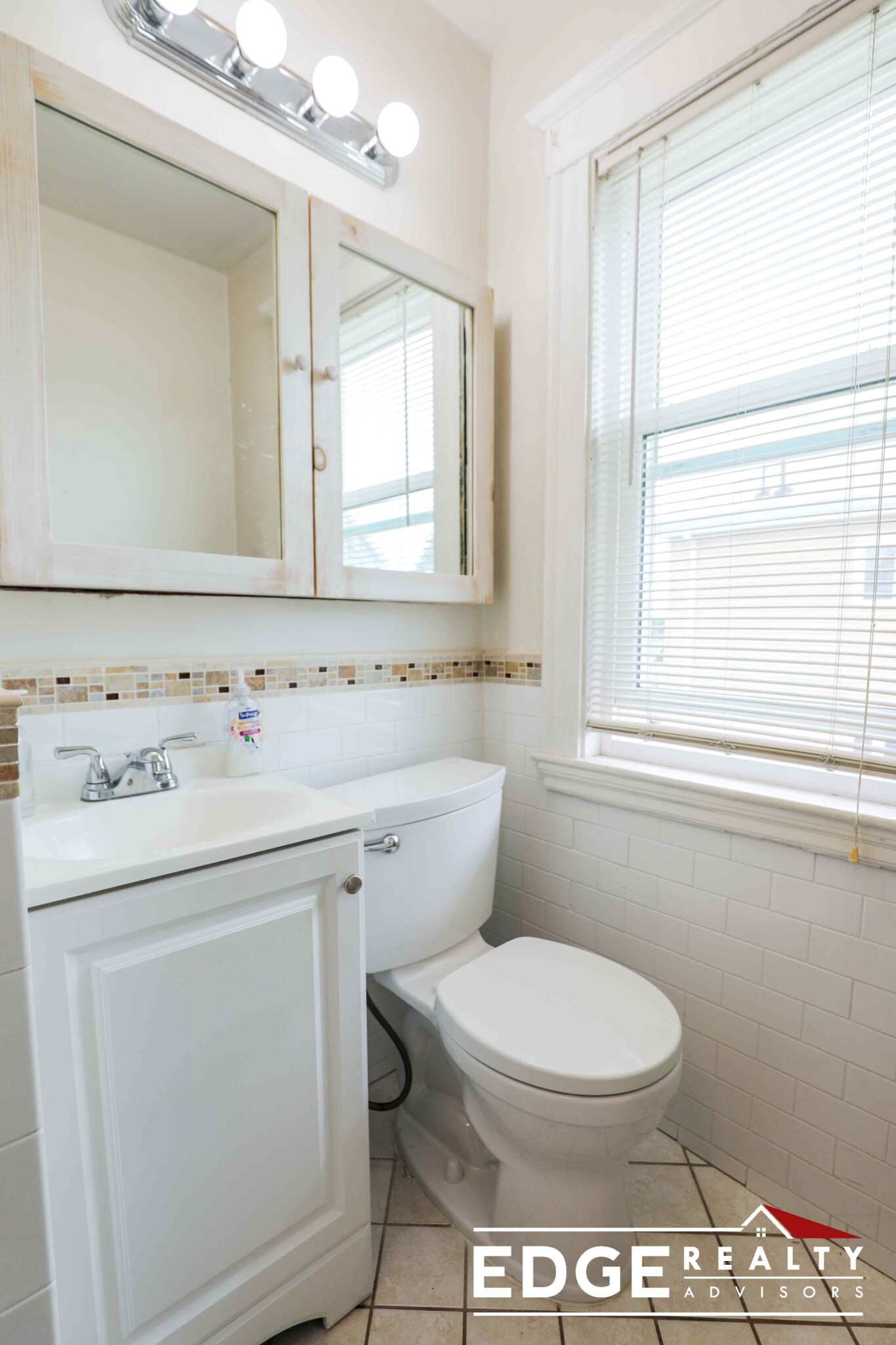 71 South Crescent Cir, Brighton