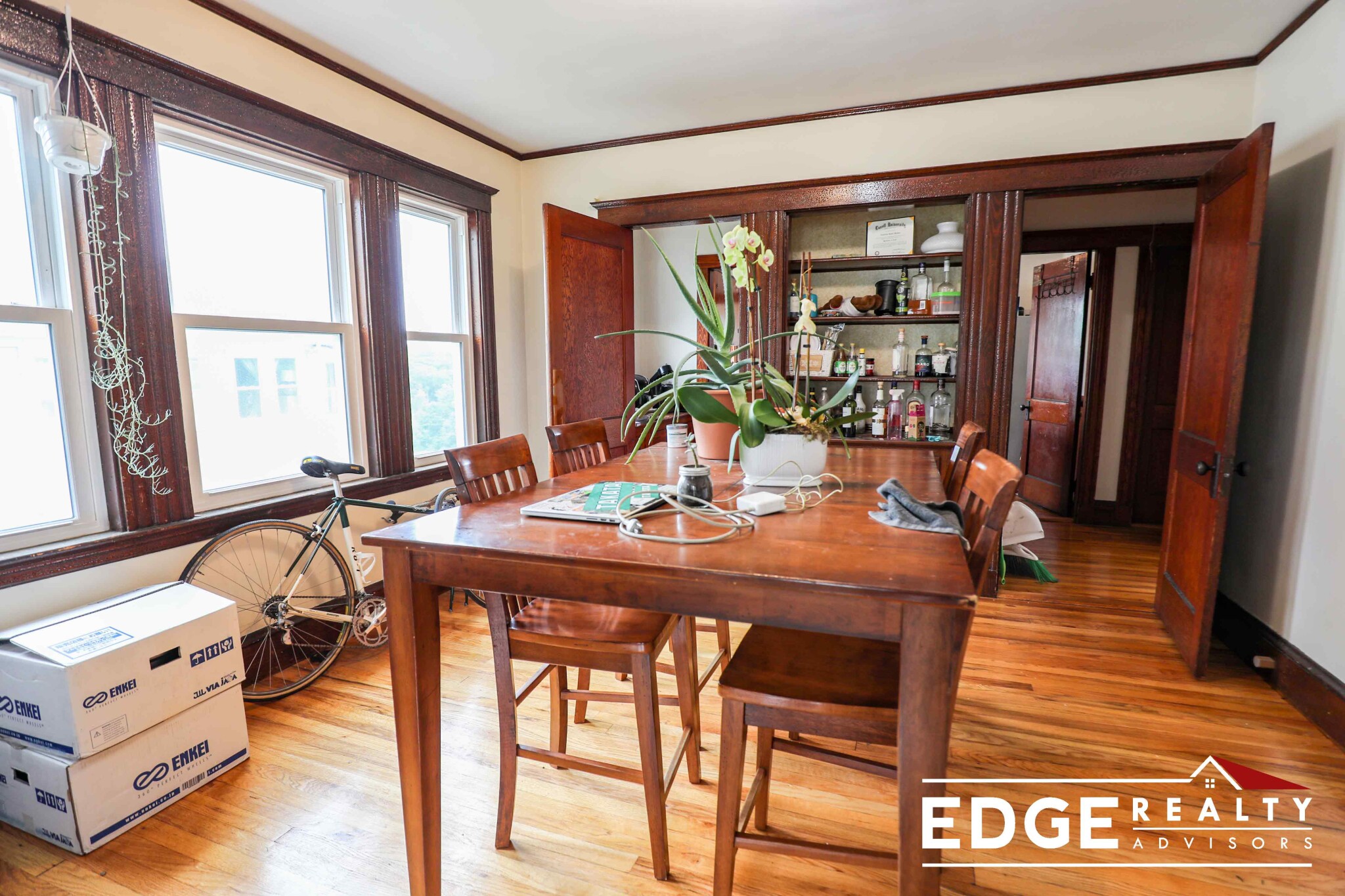 71 South Crescent Cir, Brighton