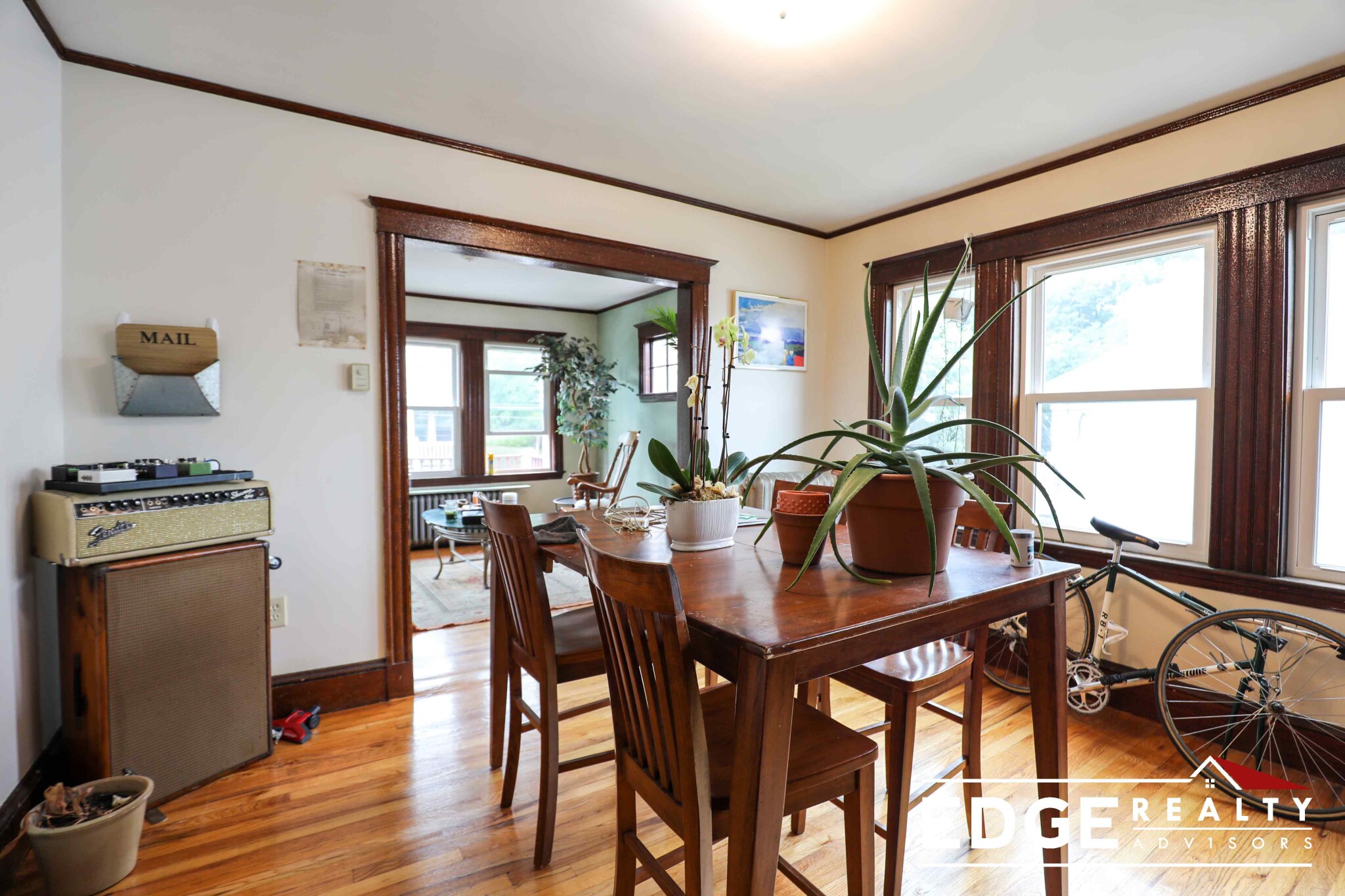 71 South Crescent Cir, Brighton