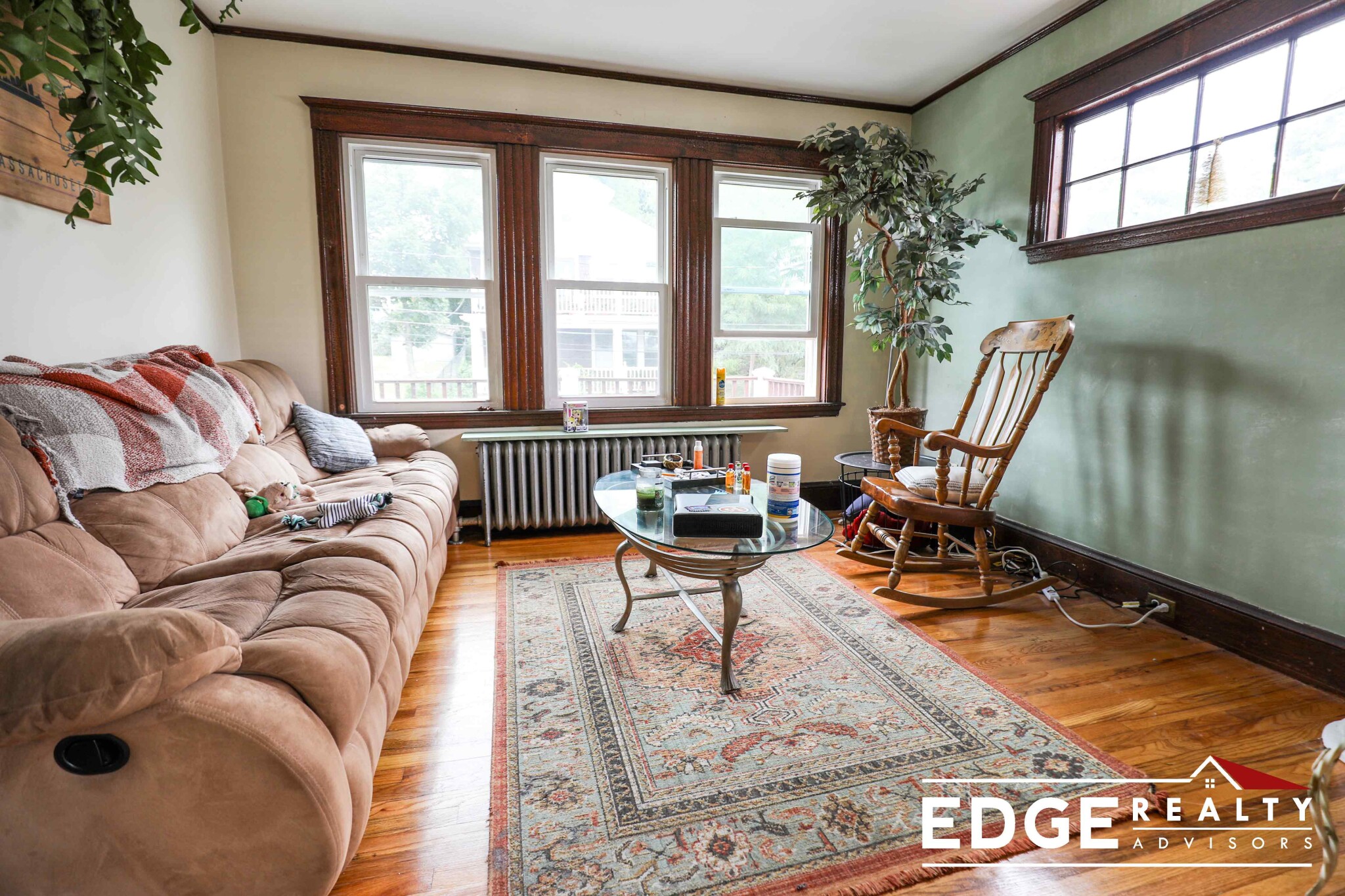 71 South Crescent Cir, Brighton