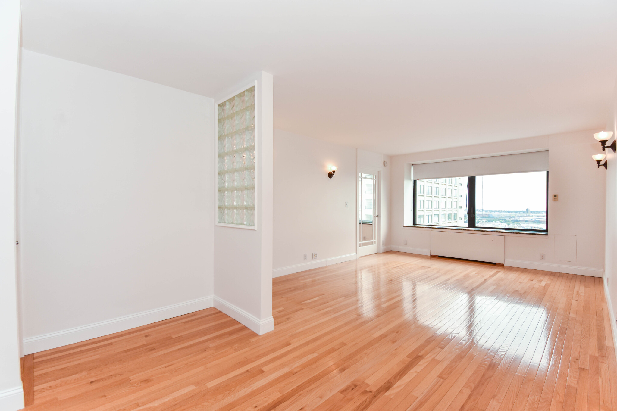 65 India Row, Waterfront