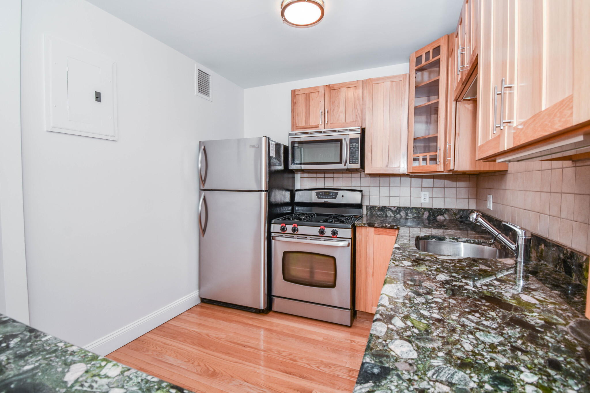 65 India Row, Waterfront