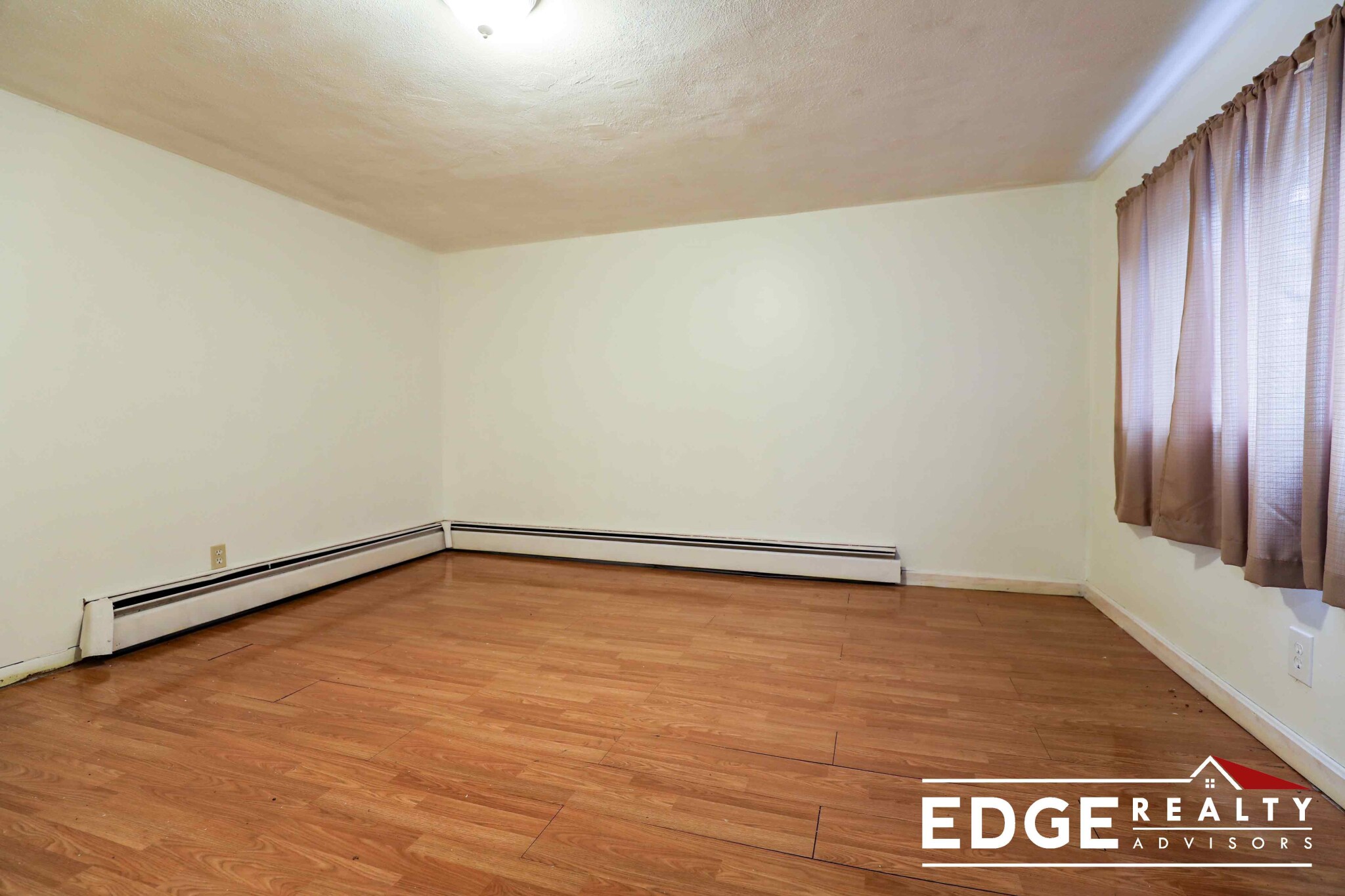 30A College Farm Rd, Waltham