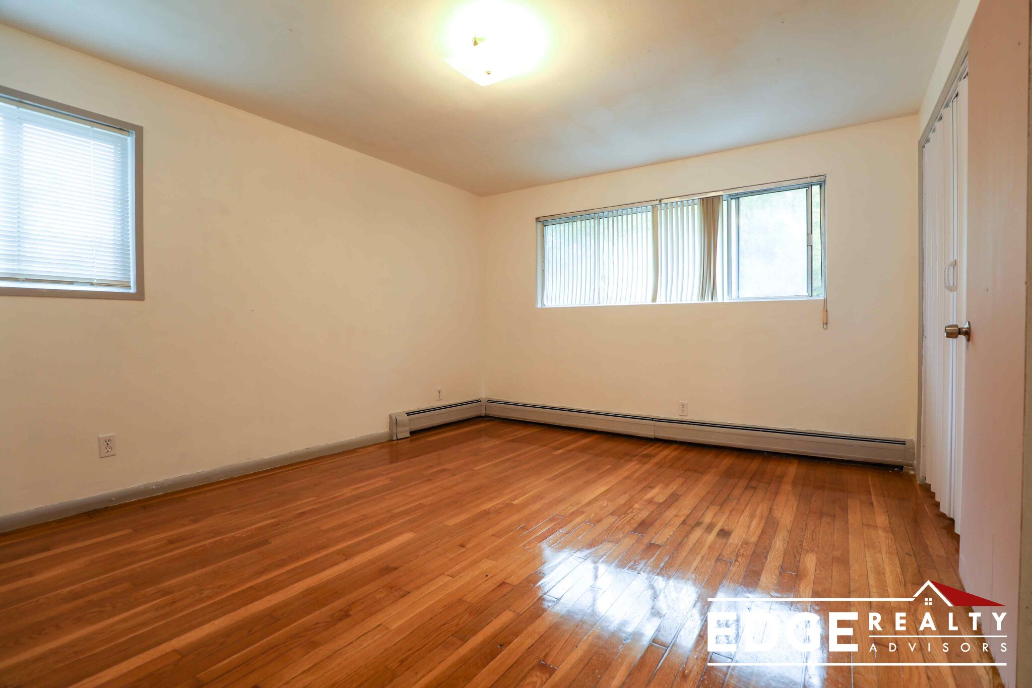 30A College Farm Rd, Waltham