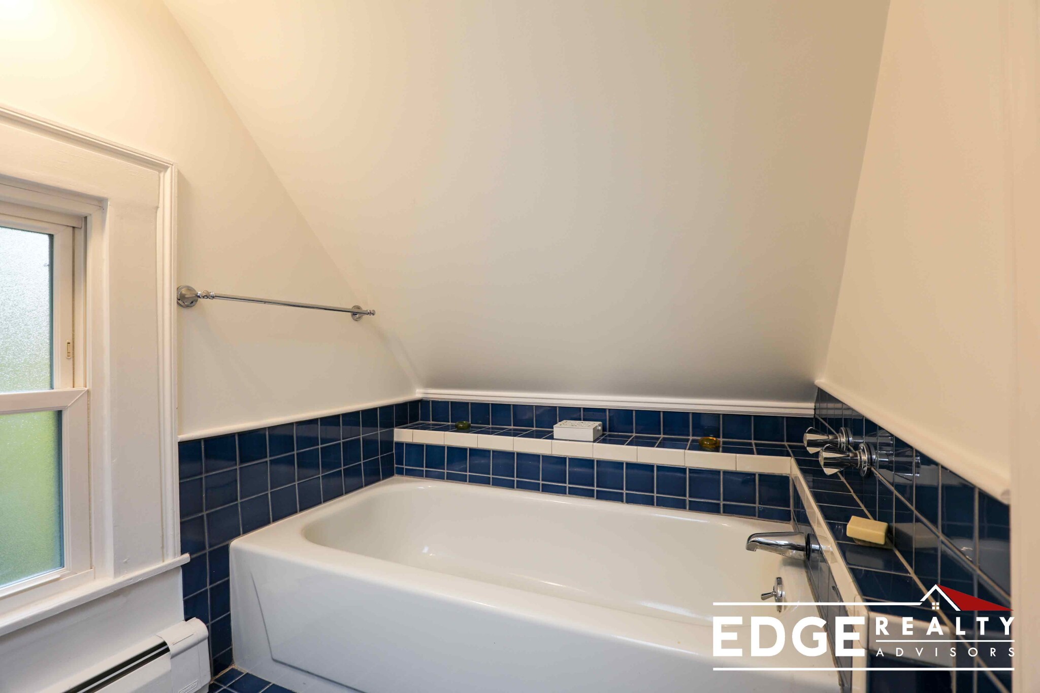 15 Henshaw St, Brighton