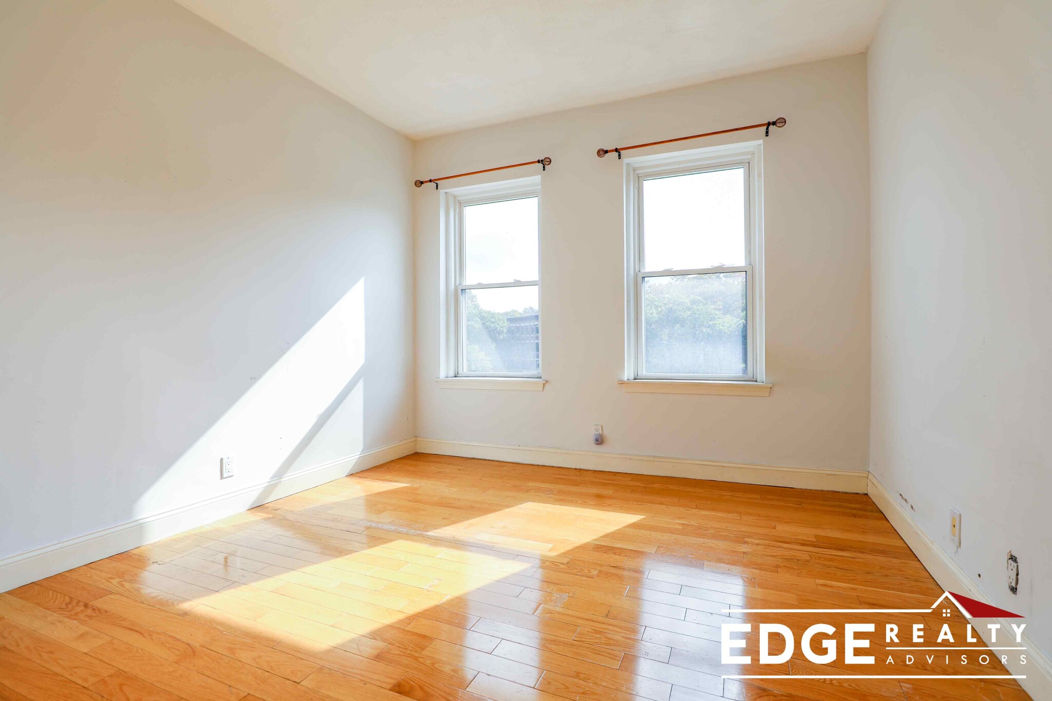 1423 Commonwealth Ave, Brighton