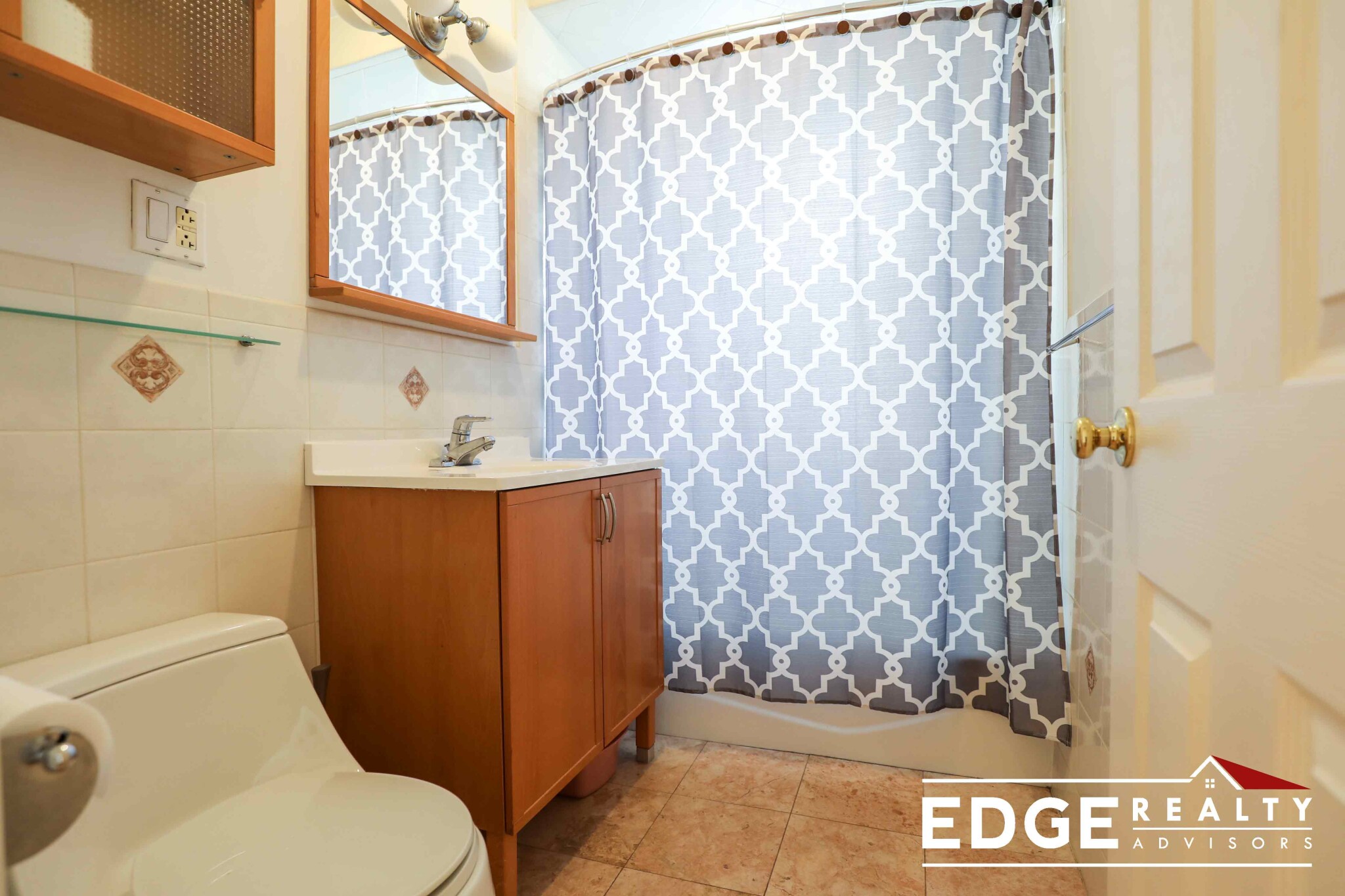 1423 Commonwealth Ave, Brighton