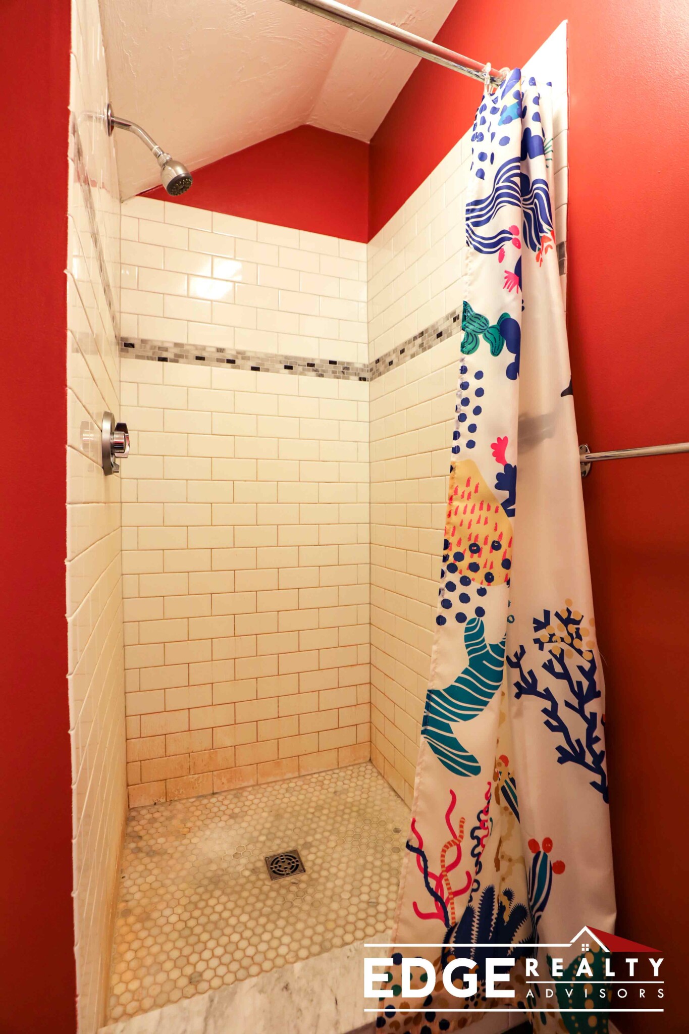 44 Russell Pl, Arlington