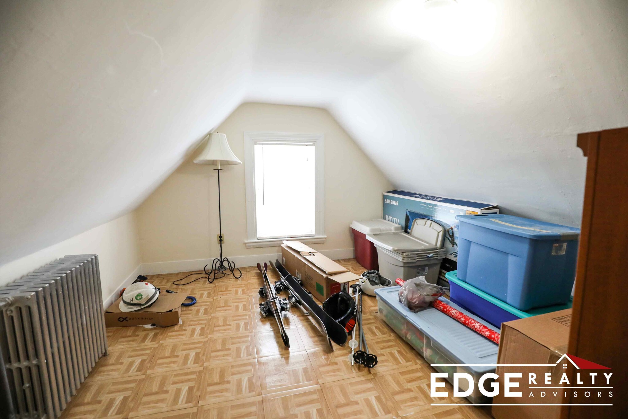 2 Oneil Pl, Brighton