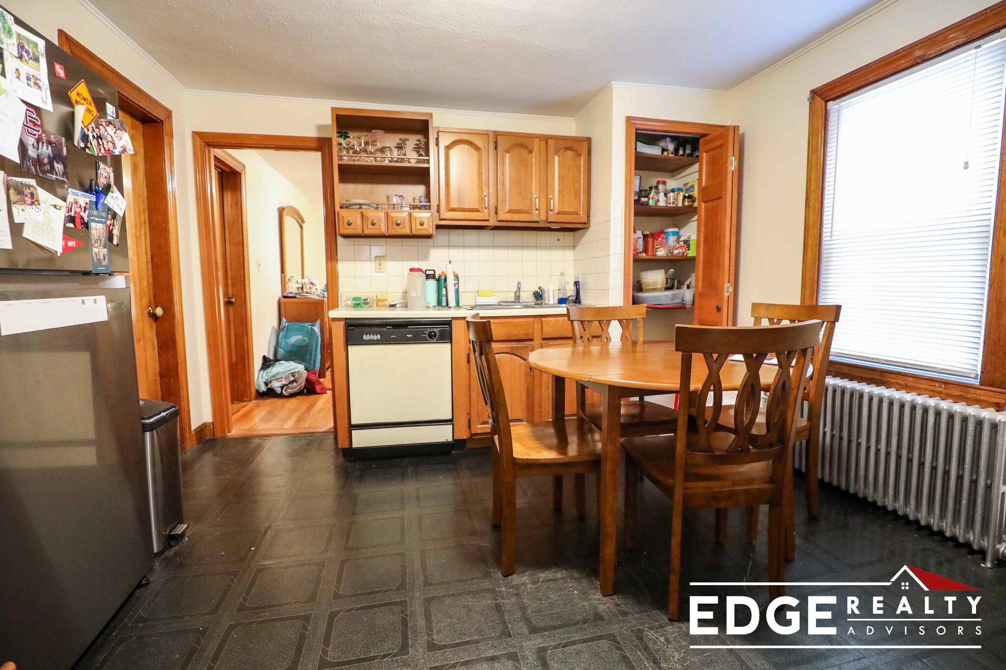 2 Oneil Pl, Brighton