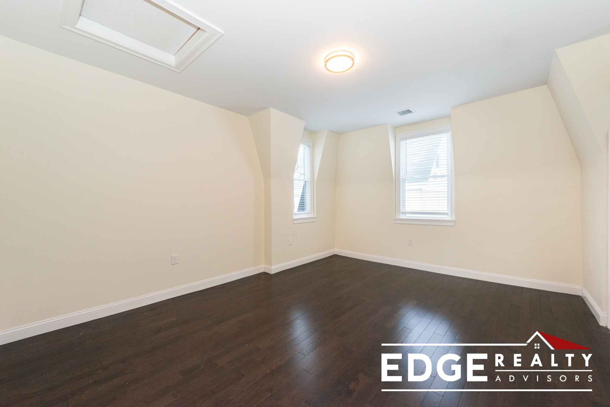 10 Marion St, Medford