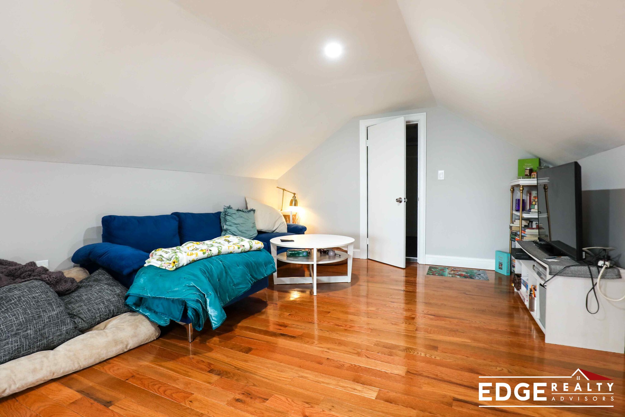 10 Donnybrook Rd, Brighton