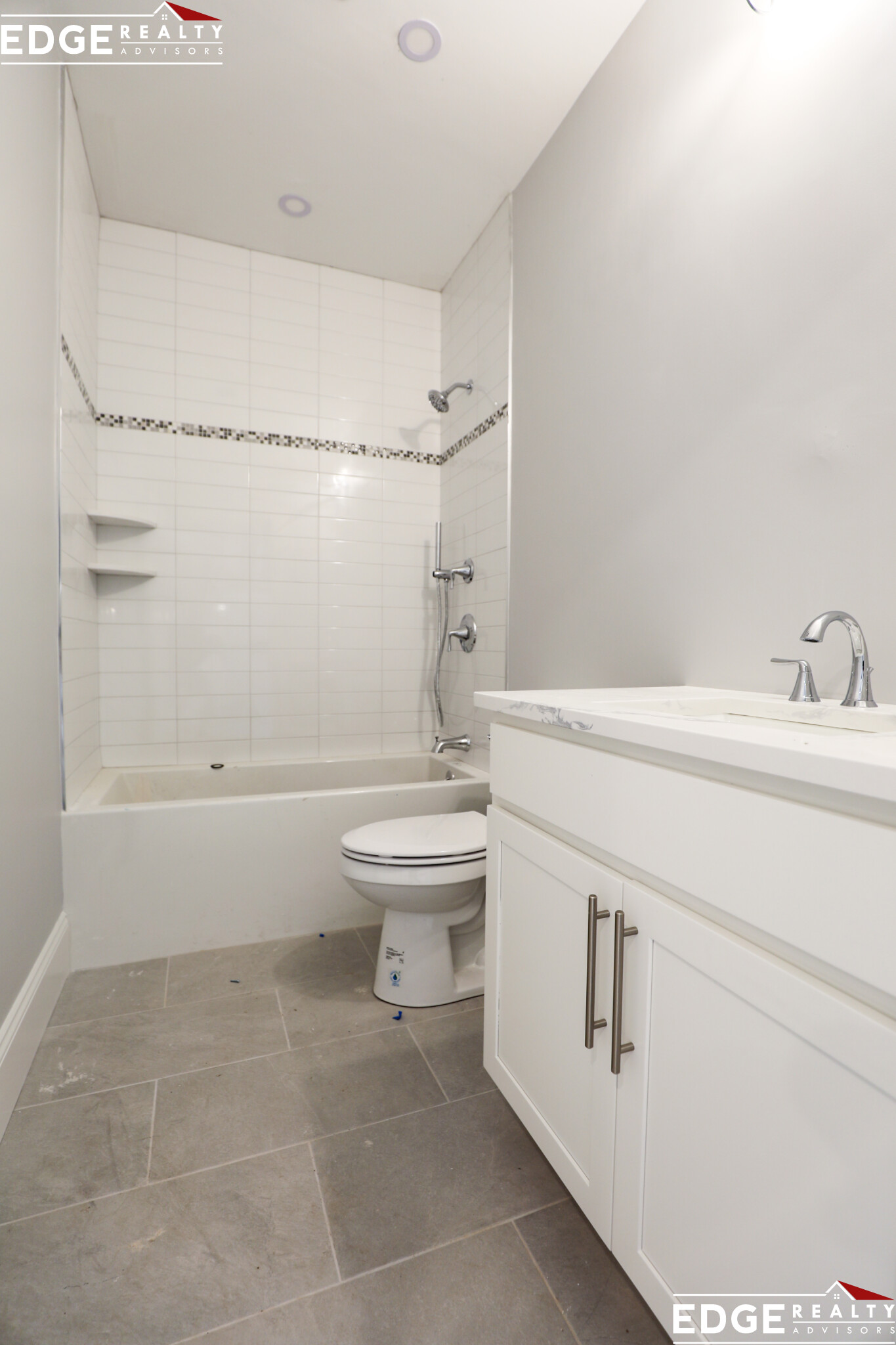 2 Oakland St, Brighton