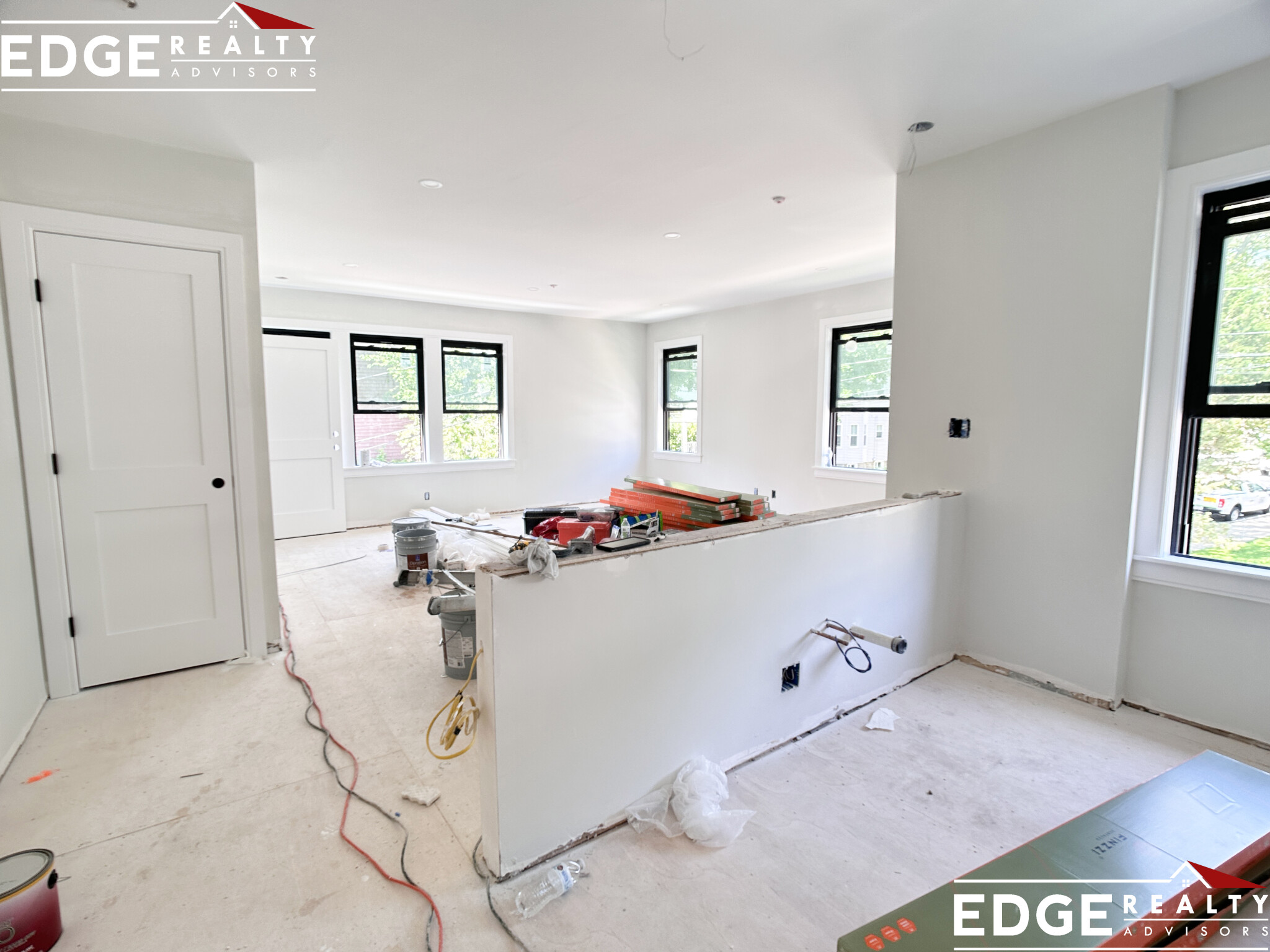 35 Hunnewell Ave, Brighton