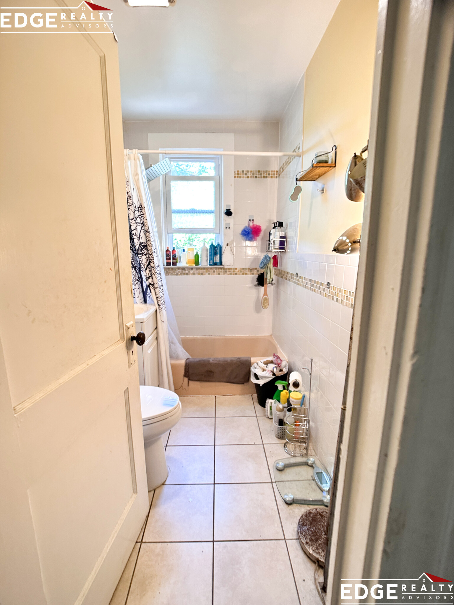 39 Waterhouse St, Somerville