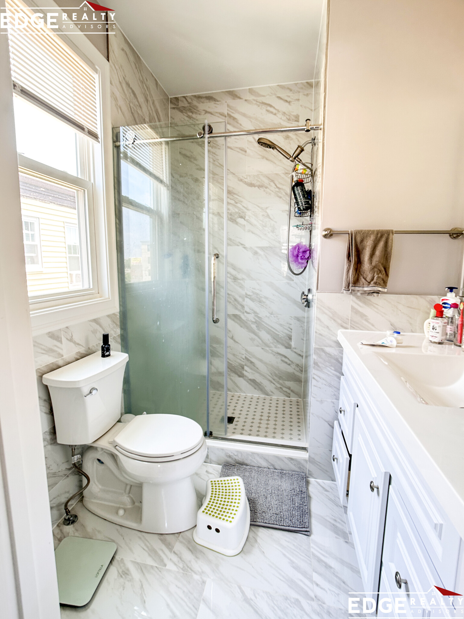 17 Harvard Ter, Allston