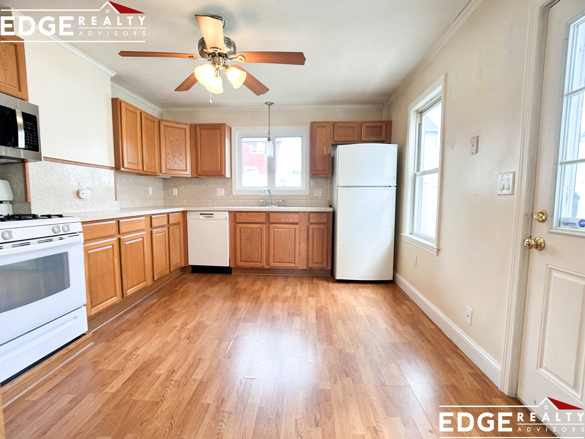 8 Cross St, Woburn