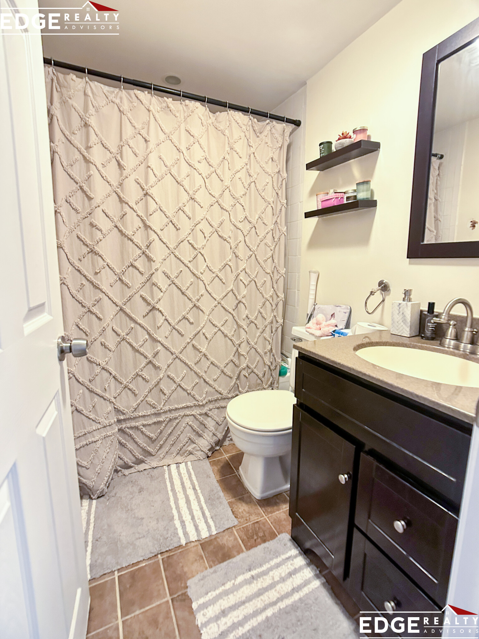 390 Riverway, Fenway