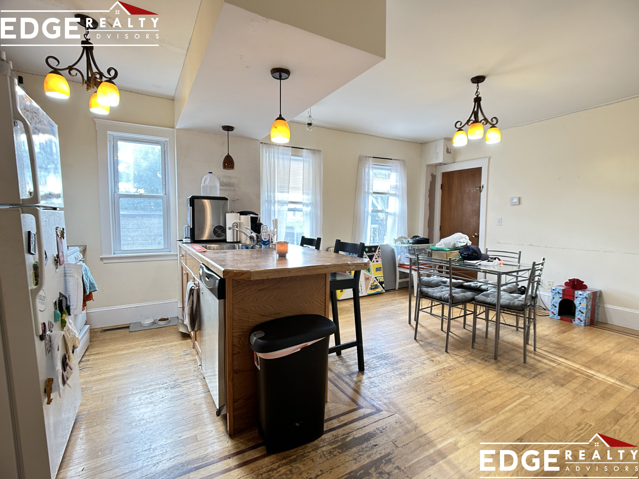 28R Cherry St, Davis Square