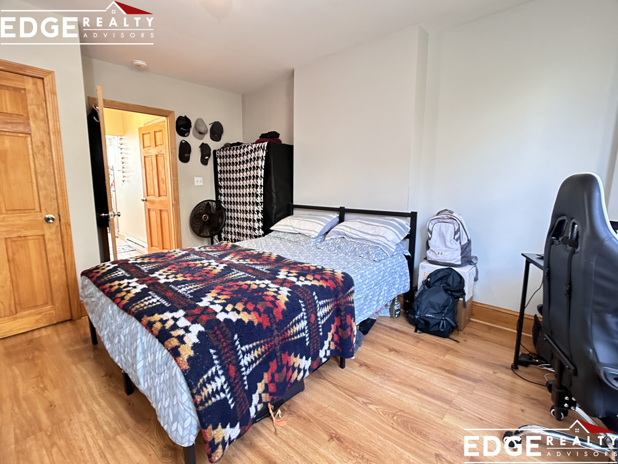 117 Saratoga St, East Boston