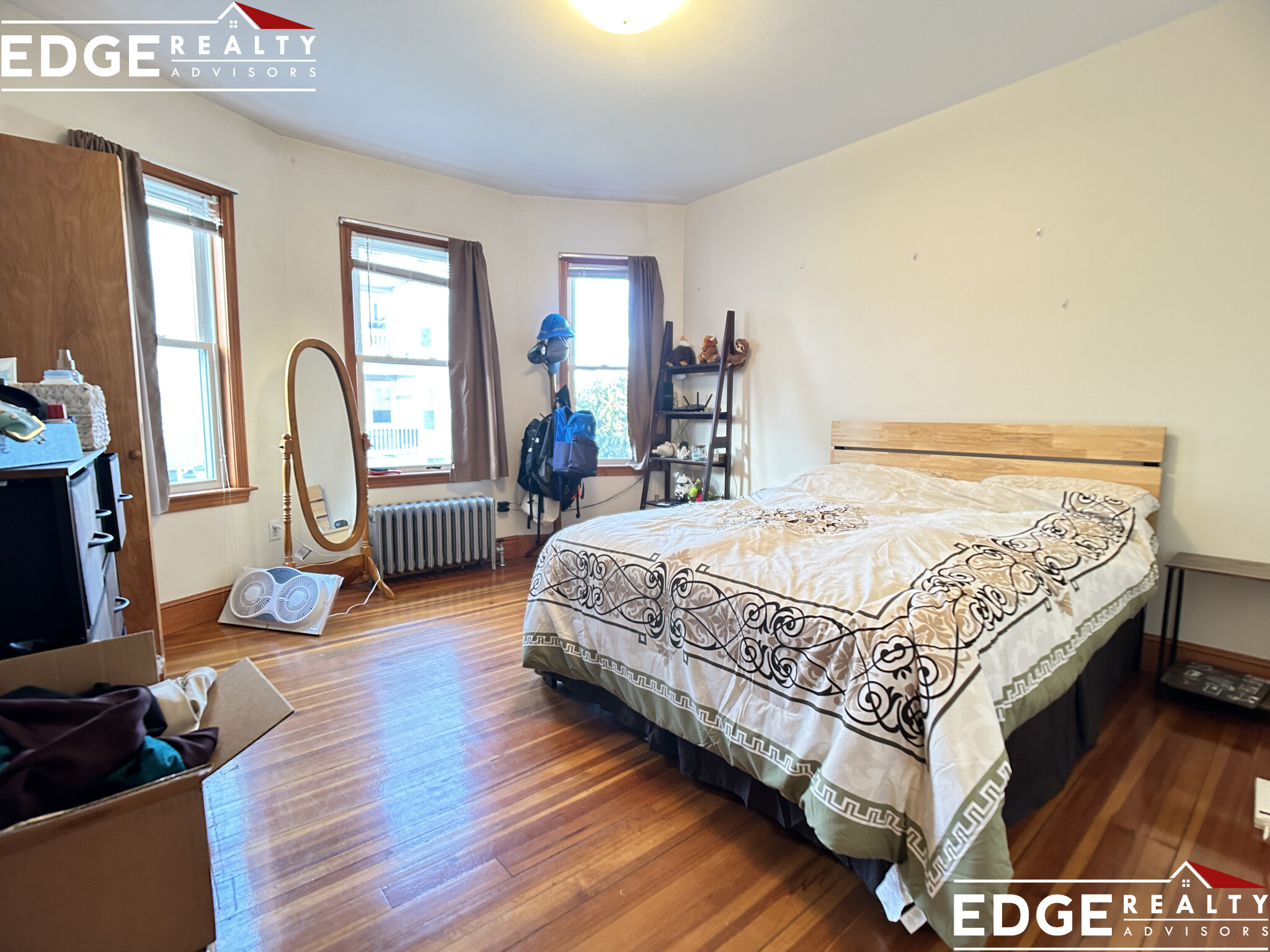 12 Montcalm Ave, Brighton