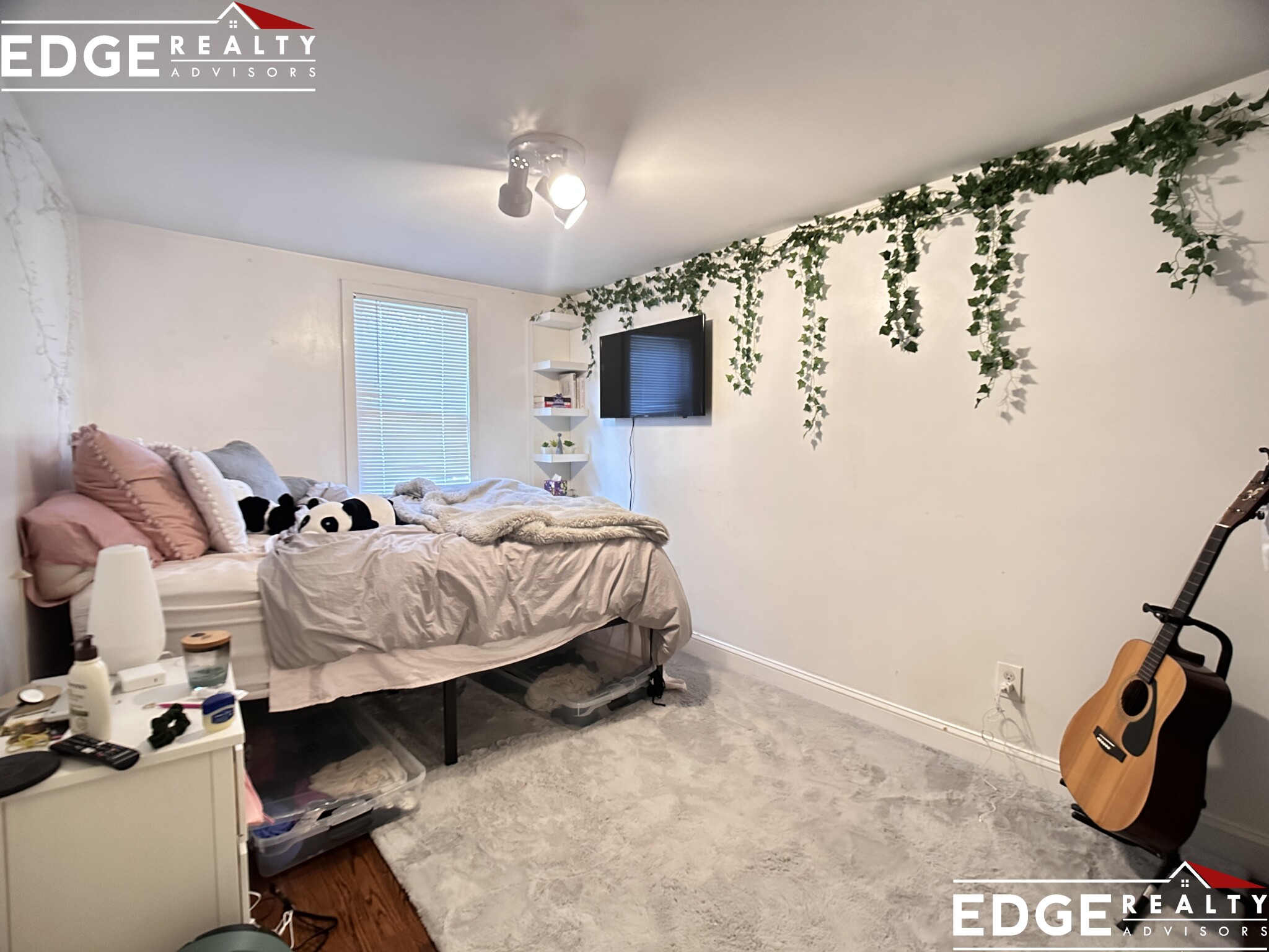 24 Ashford St, Allston