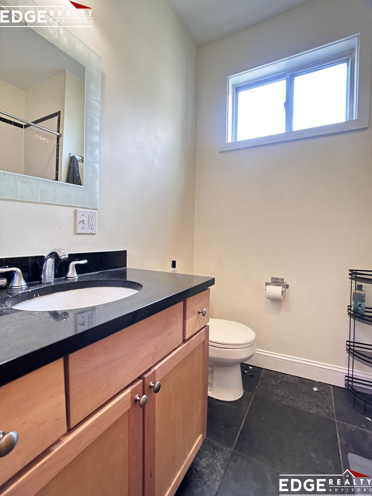 24 Ashford St, Allston