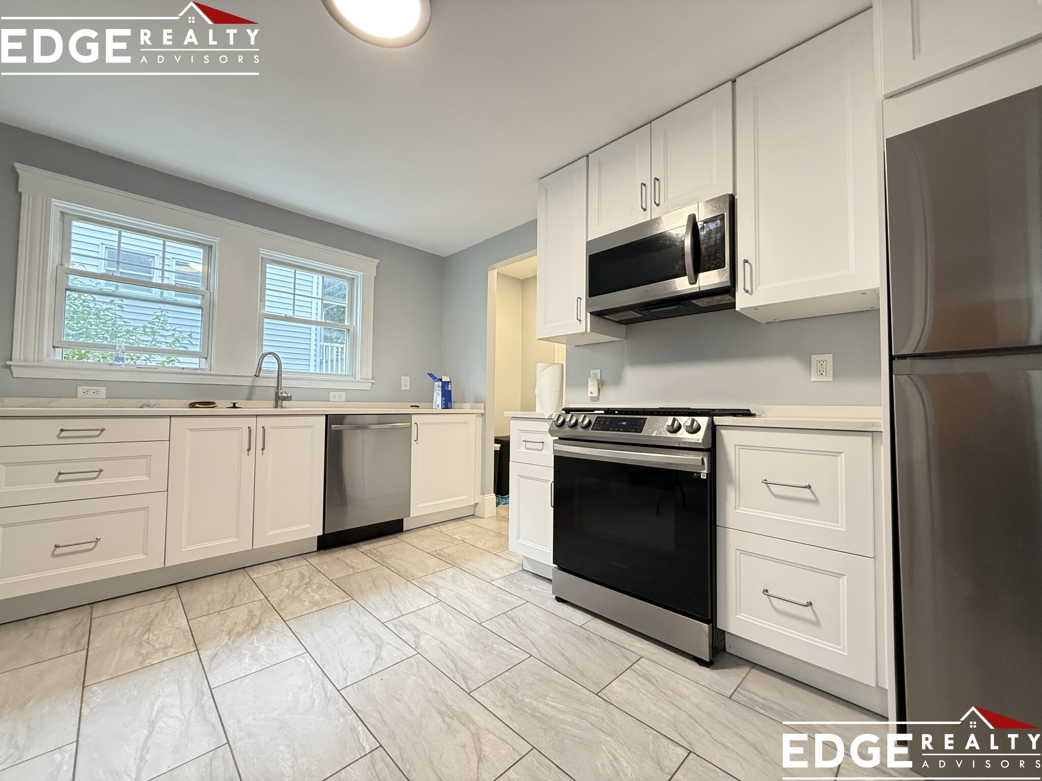 9 Brooksdale Rd., Brighton, MA - 3,000 USD/ month