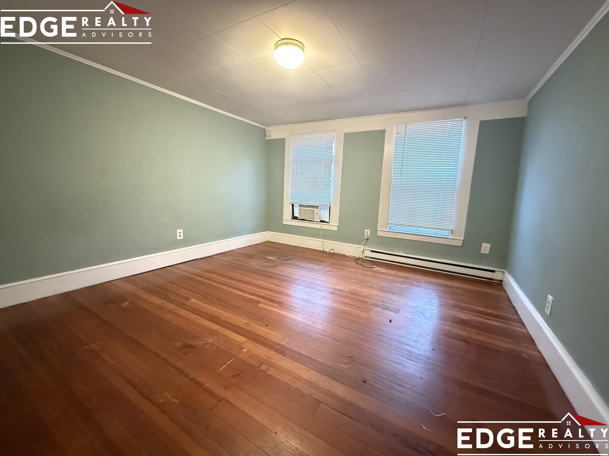 Photos of apartment on Mount Auburn St.,Cambridge MA 02138