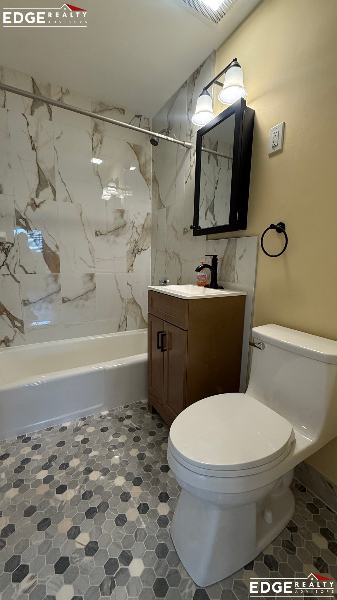 18 Glencoe St., Unit 29, BOSTON - BRIGHTON, BOSTON - BRIGHTON