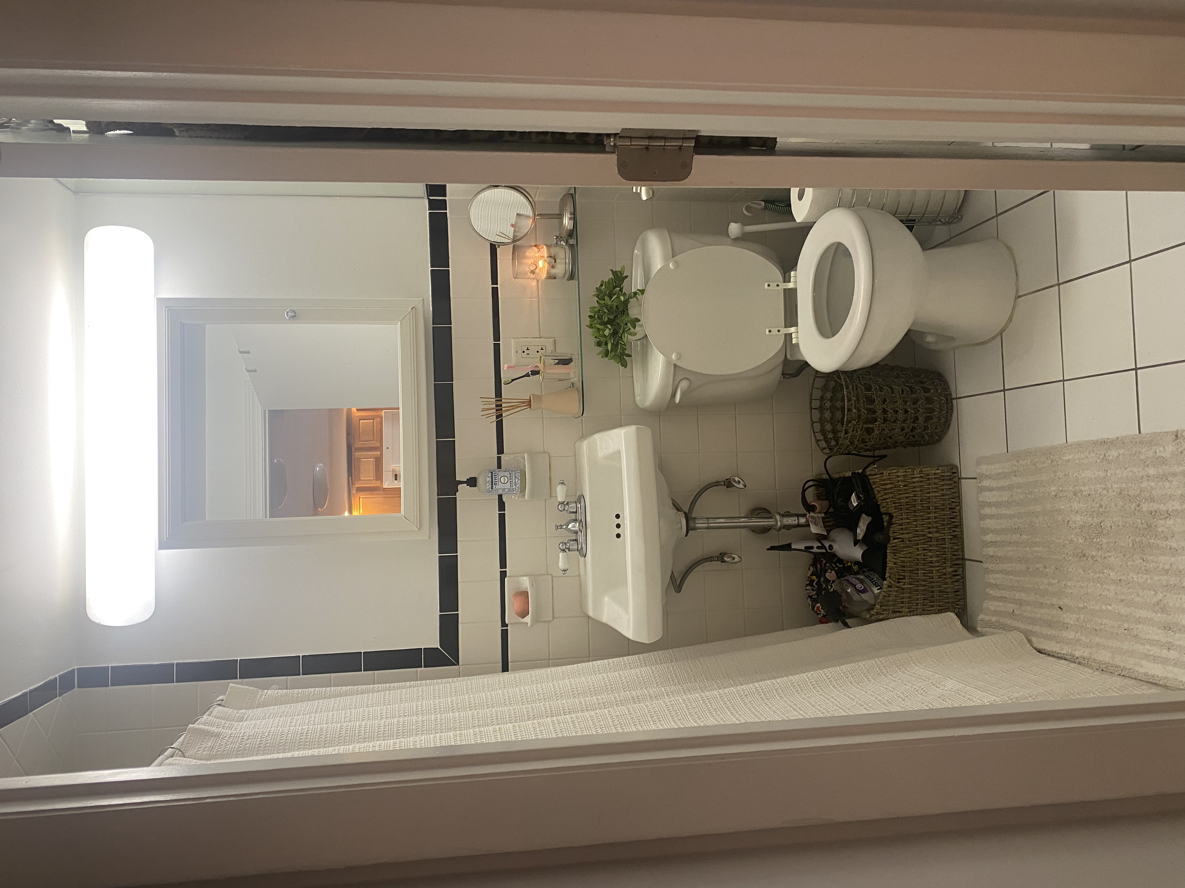 1 bed, 1 bath apartment for rent at 17 Euston Rd Unit 20, Brighton — photo 8 of 18