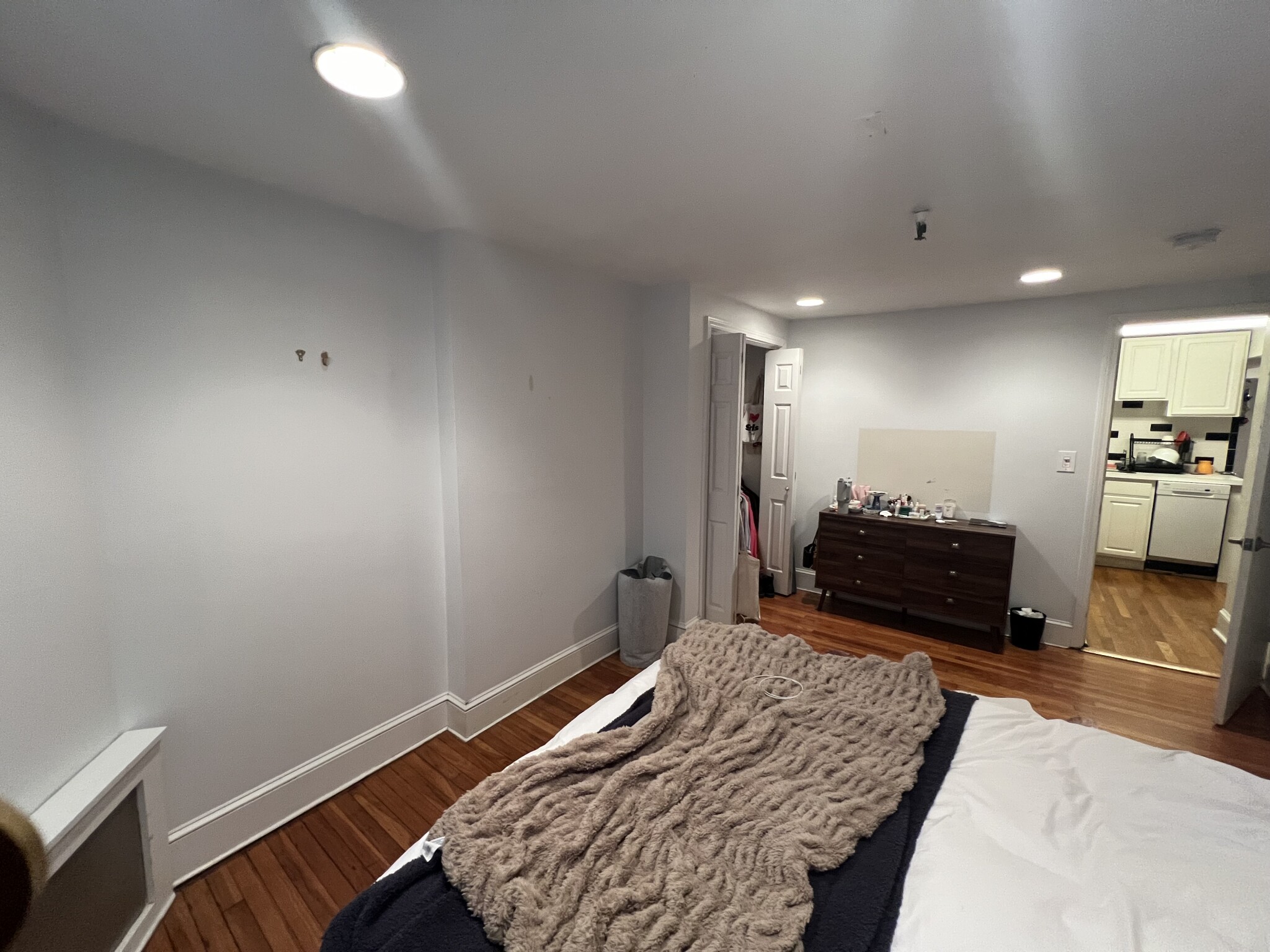 Rental image