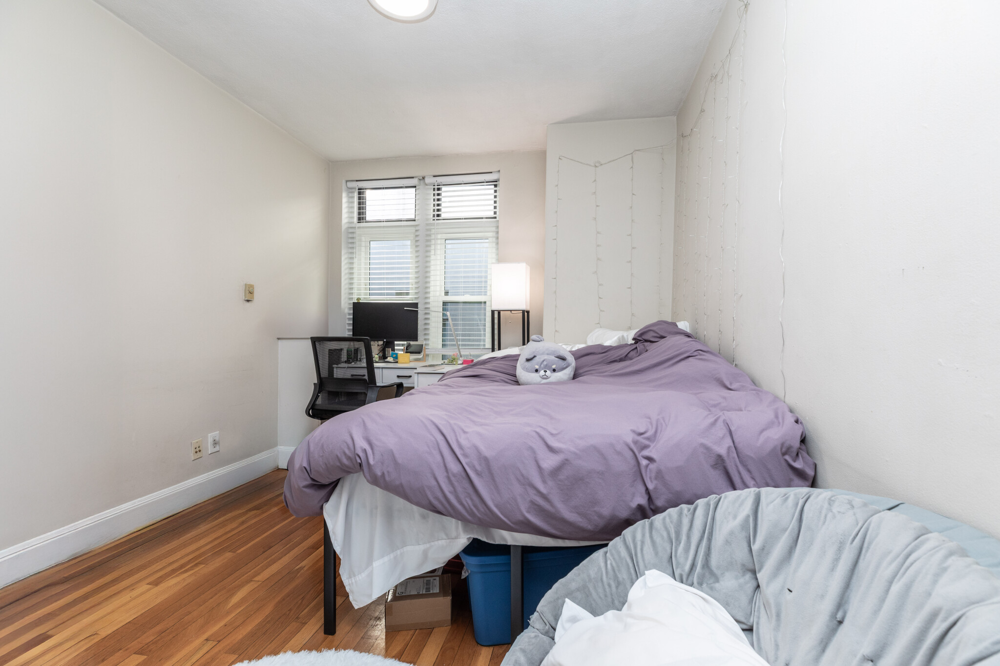 Rental image
