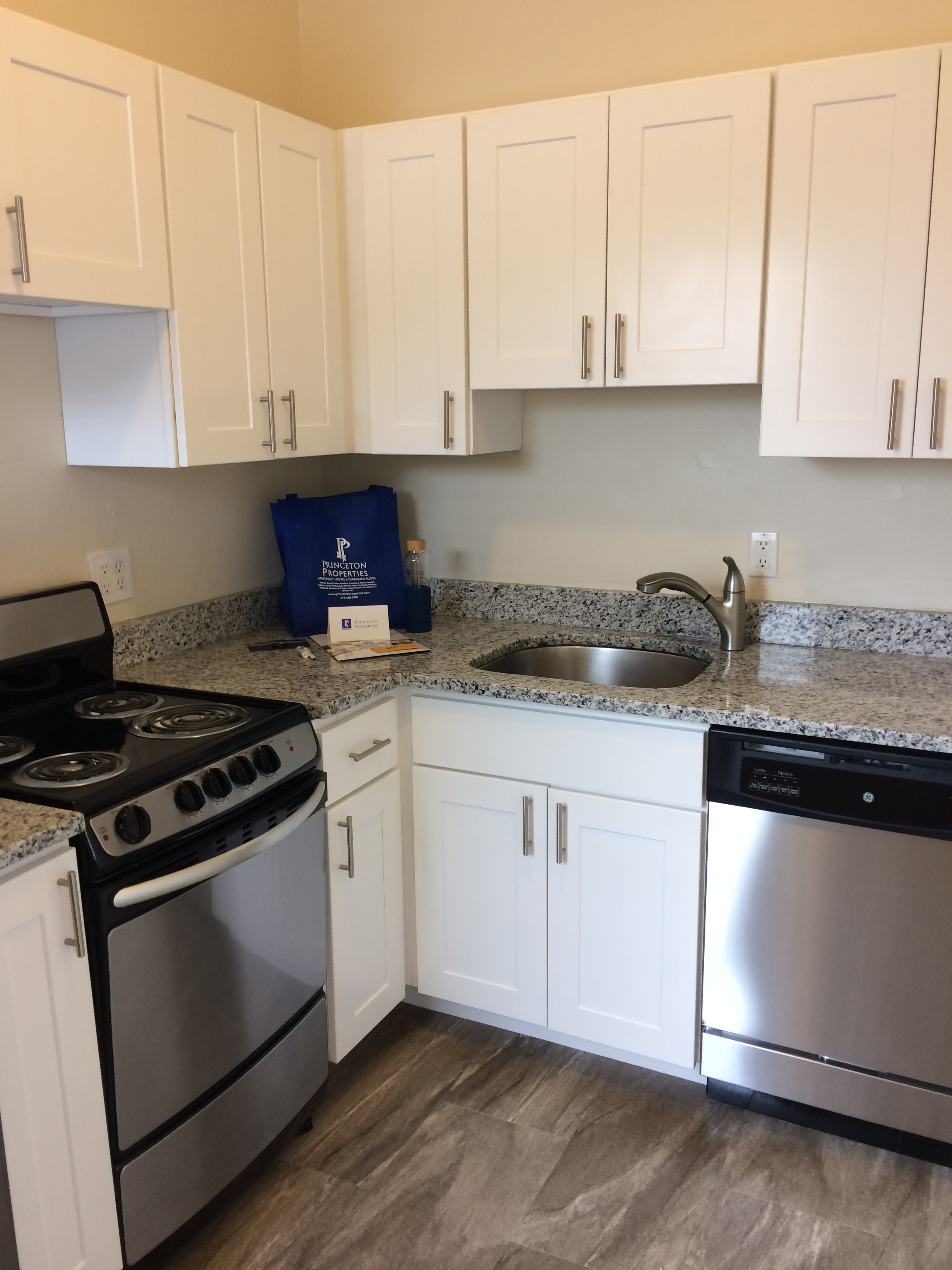 1470 Beacon St, Coolidge Corner